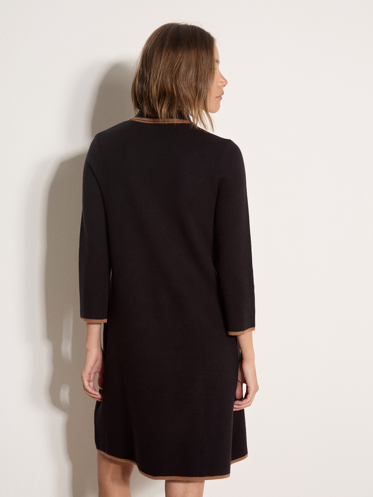 Apricot Minikleid »Kurzes Strickkleid« mit kontrastfarbenen Besätzen