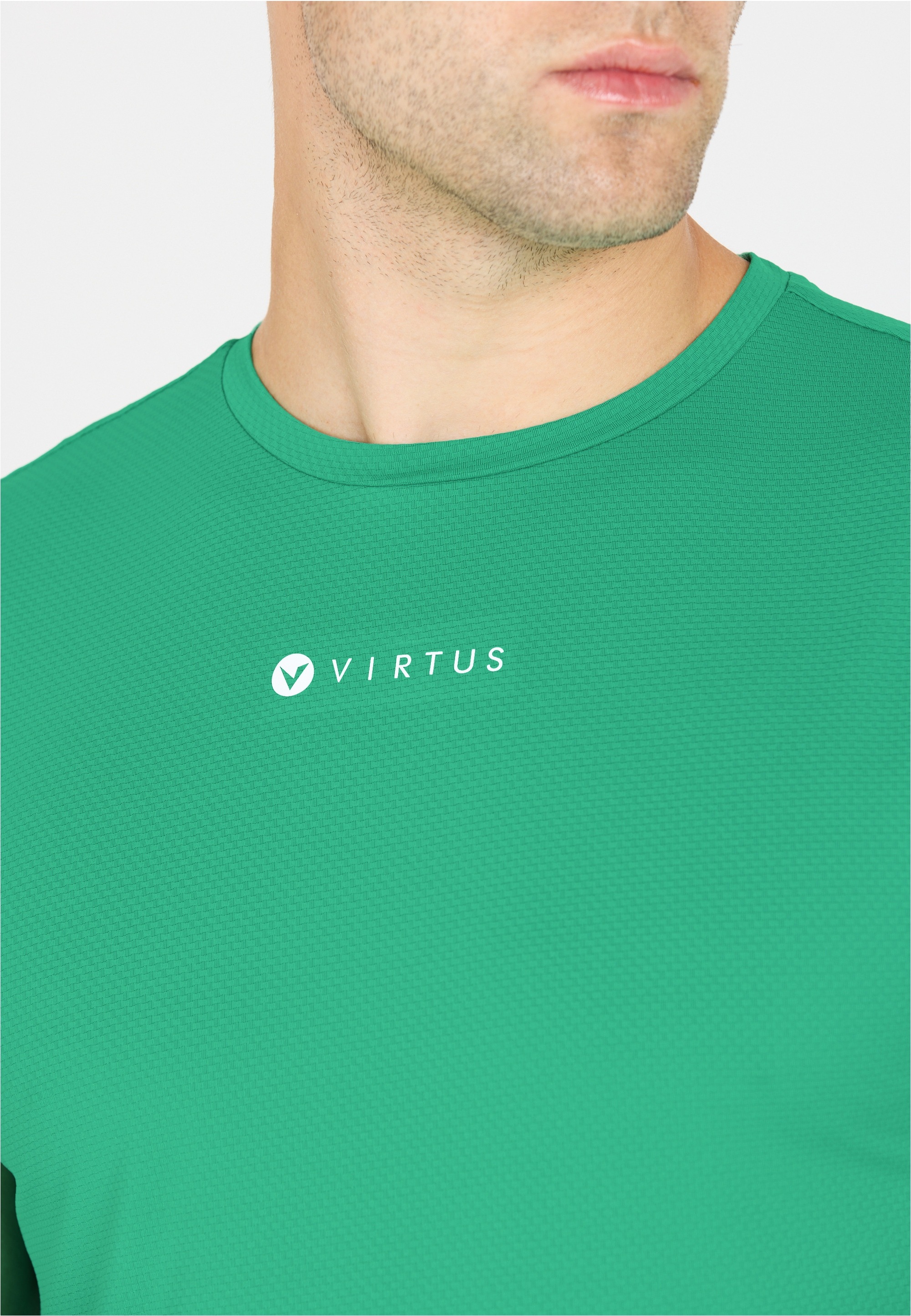 Virtus Funktionsshirt »Roger«, mit antibakterieller Silver -Technologie