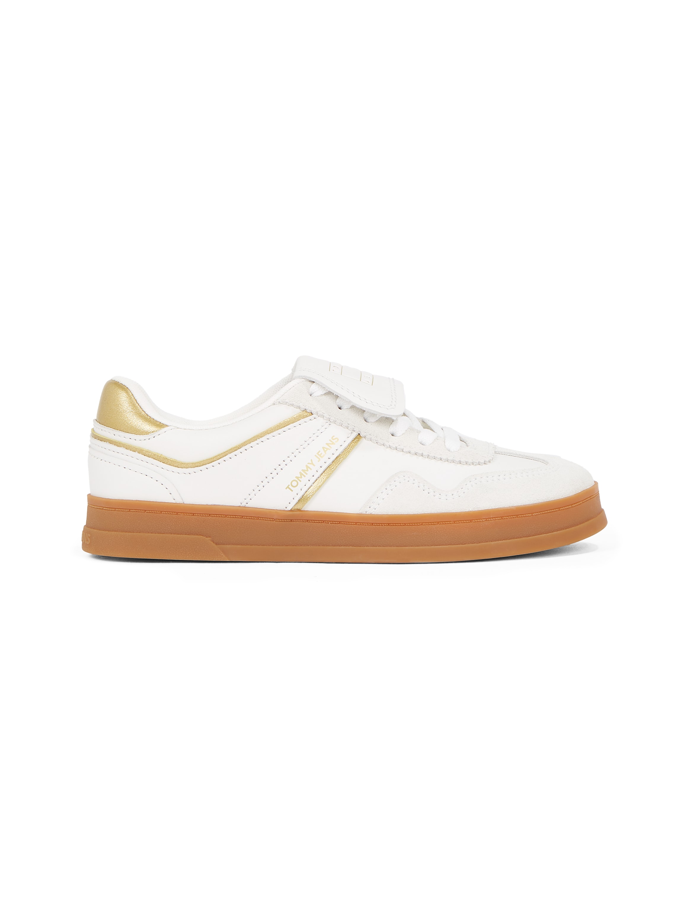 Tommy Jeans Plateausneaker »THE GREENWICH FLAP«, Freizeitschuh, Halbschuh, Schnürer mit Ziernähten