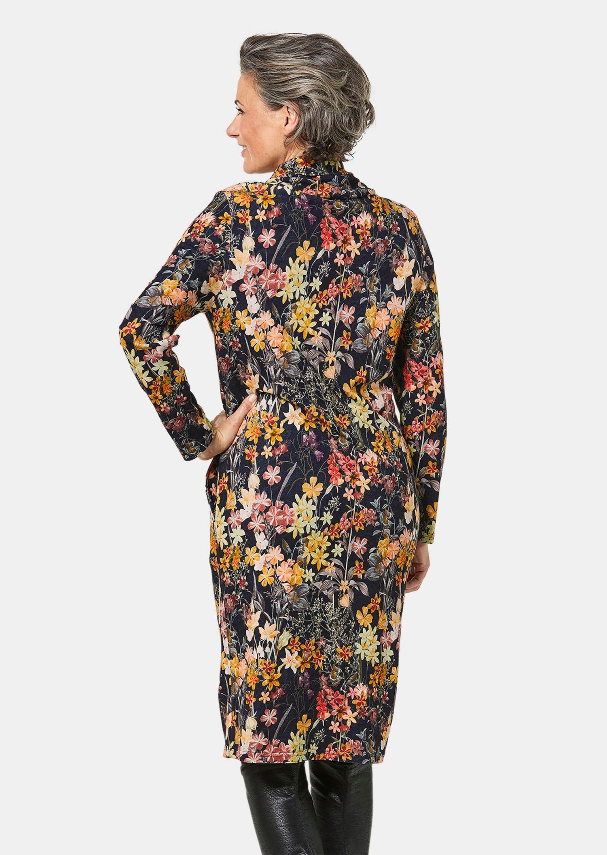 GOLDNER Druckkleid »Kleid Kurzgröße - Druckkleid mit halsfernem Rollkragen«