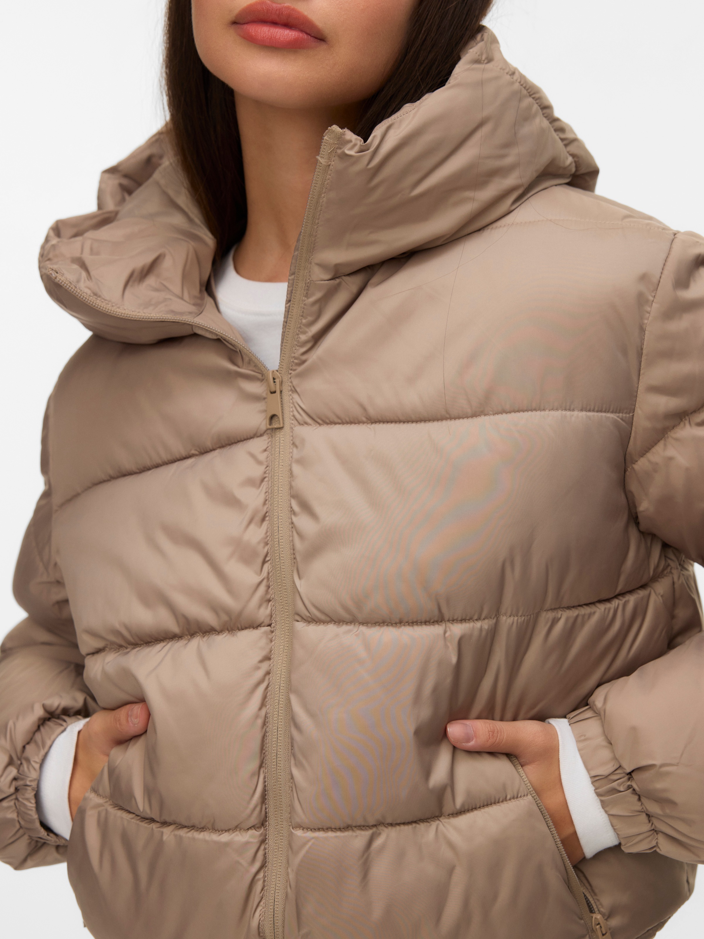 Thumbnail - Vero Moda Steppjacke "VMDINA SHORT PUFFER JACKET NOOS"