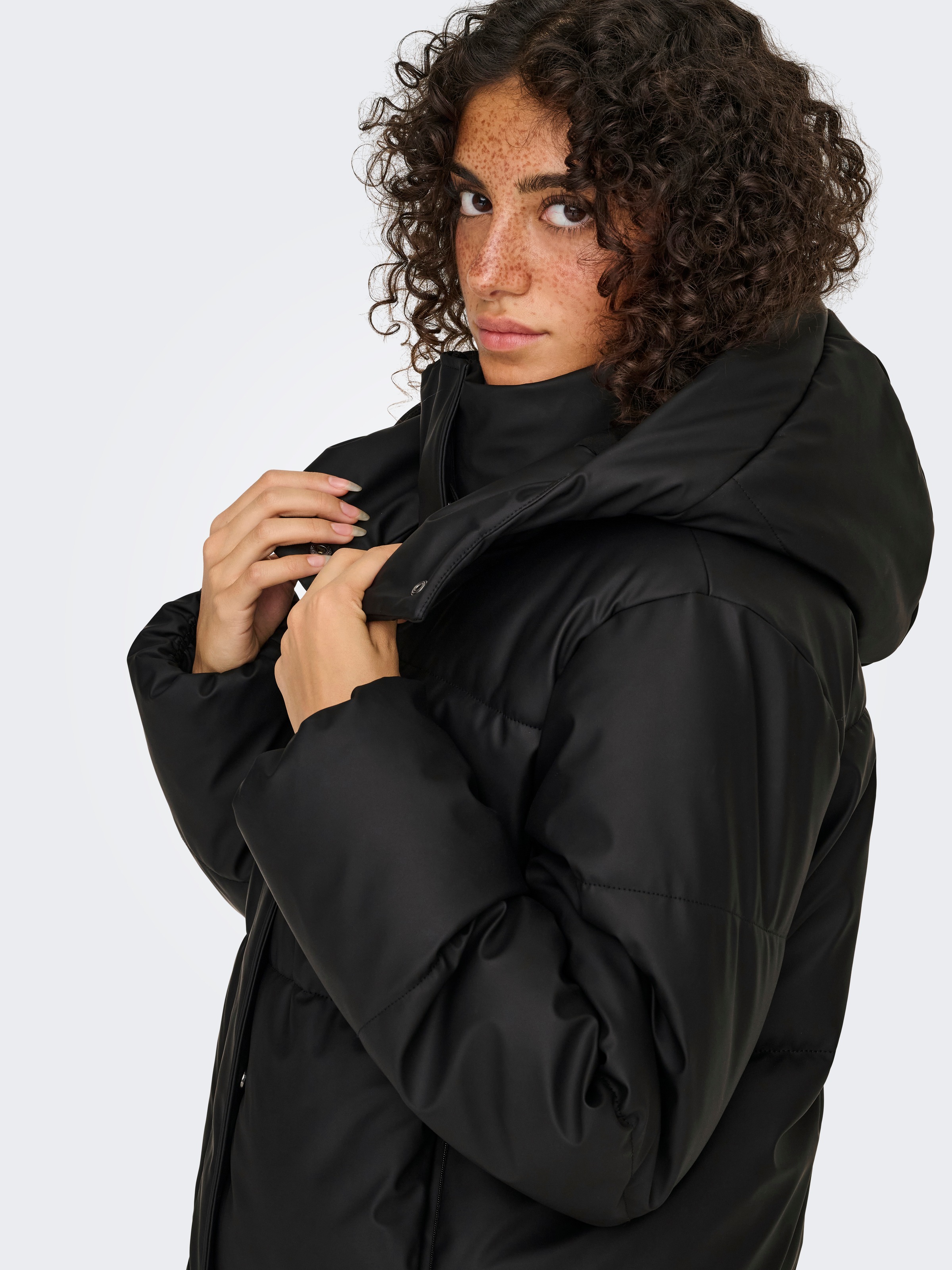 Thumbnail - ONLY Steppjacke "ONLAGNES COATED PUFFER JACKET OTW" mit Kapuze