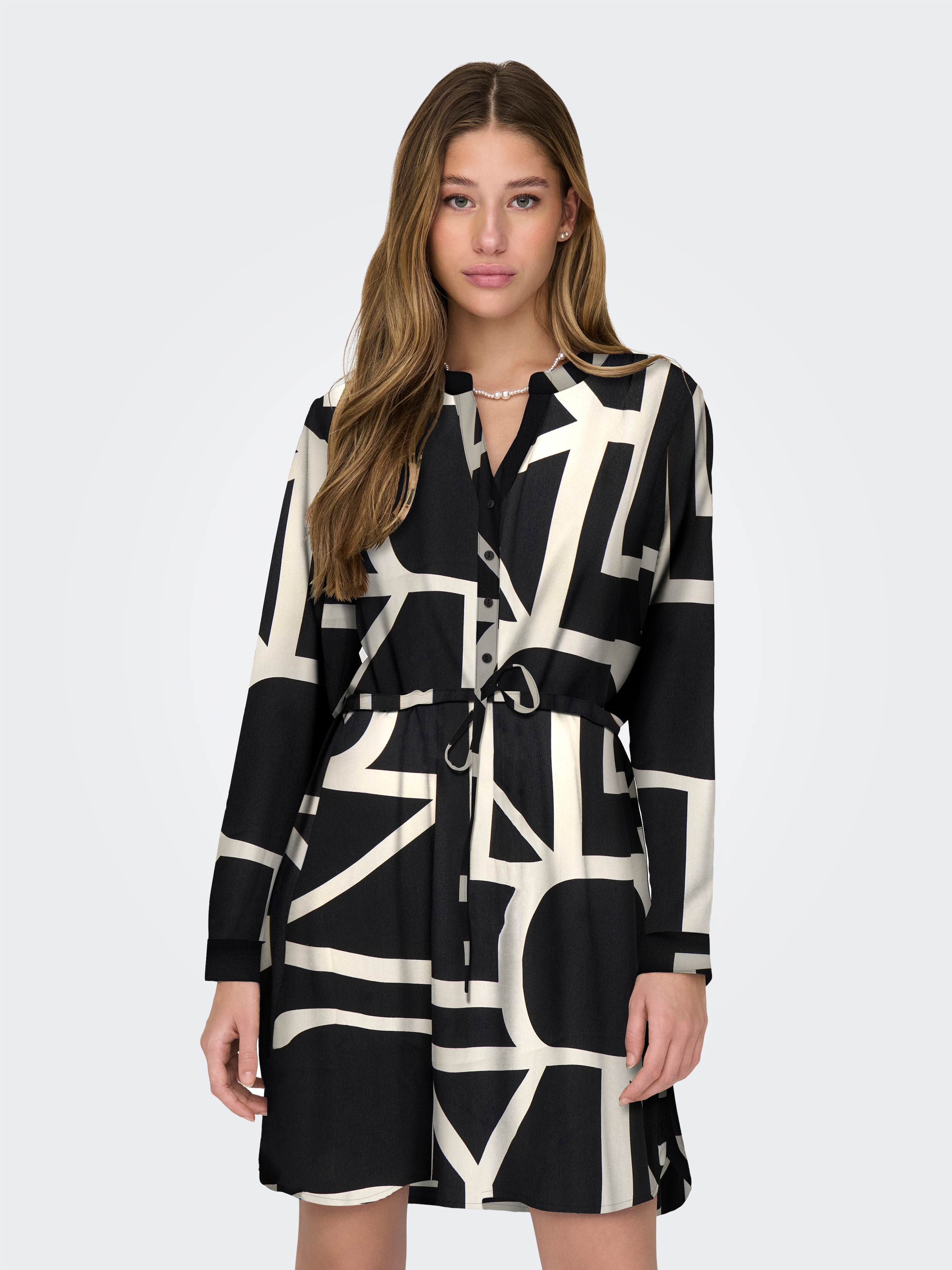 ONLY 1100000002199 "ONLCORY LIFE L/S V-NECK TUNIC WVN NOOS" Sommerkleid mit Taillengürtel
