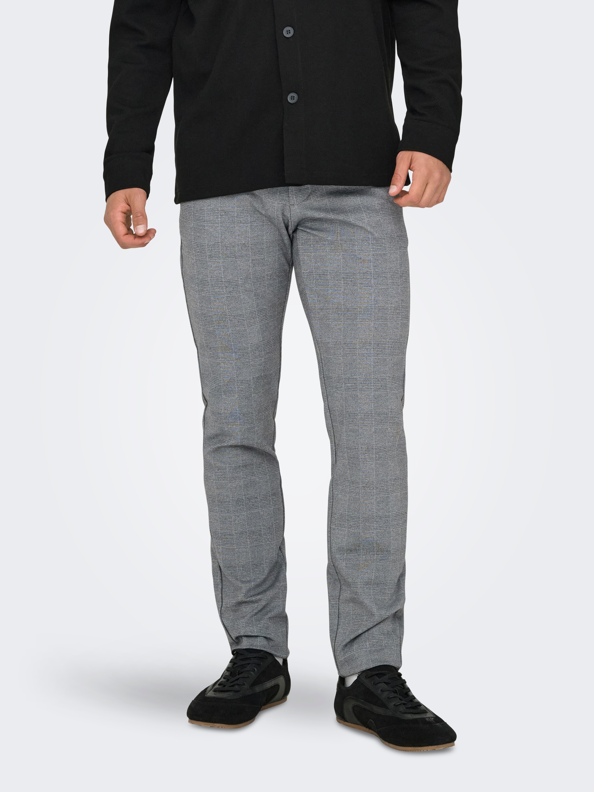 Chinos ONLY & SONS "ONSMARK SLIM CHECK PANTS 9887 NOOS", Herren, Gr. 28, Länge 32, grau (limestone), Web, Obermaterial: 64% Viskose, 31% Polyester, 5% Elasthan, kariert, schmal normal, Hosen
