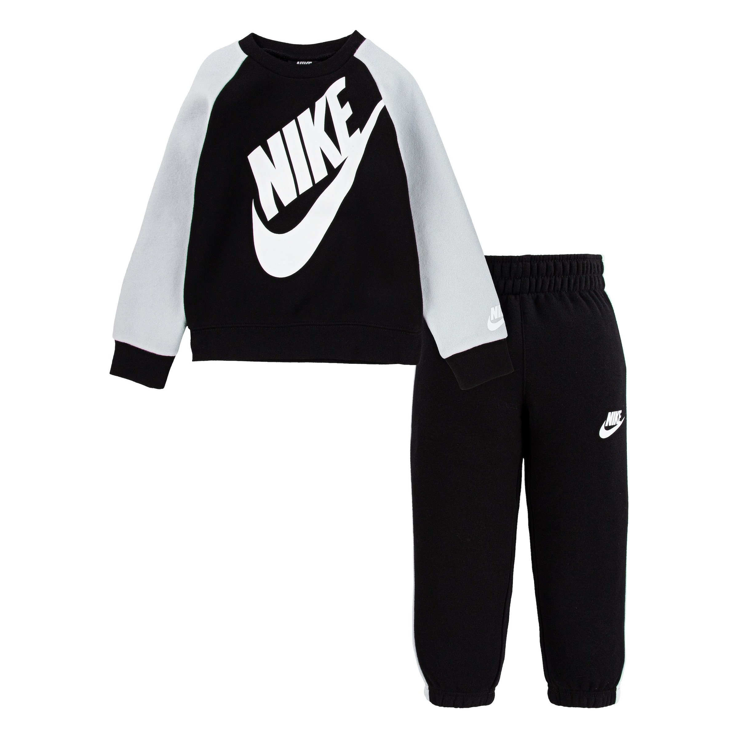 Nike Sportswear Jogginganzug für sportliche Aktivitäten, sportlicher Stil