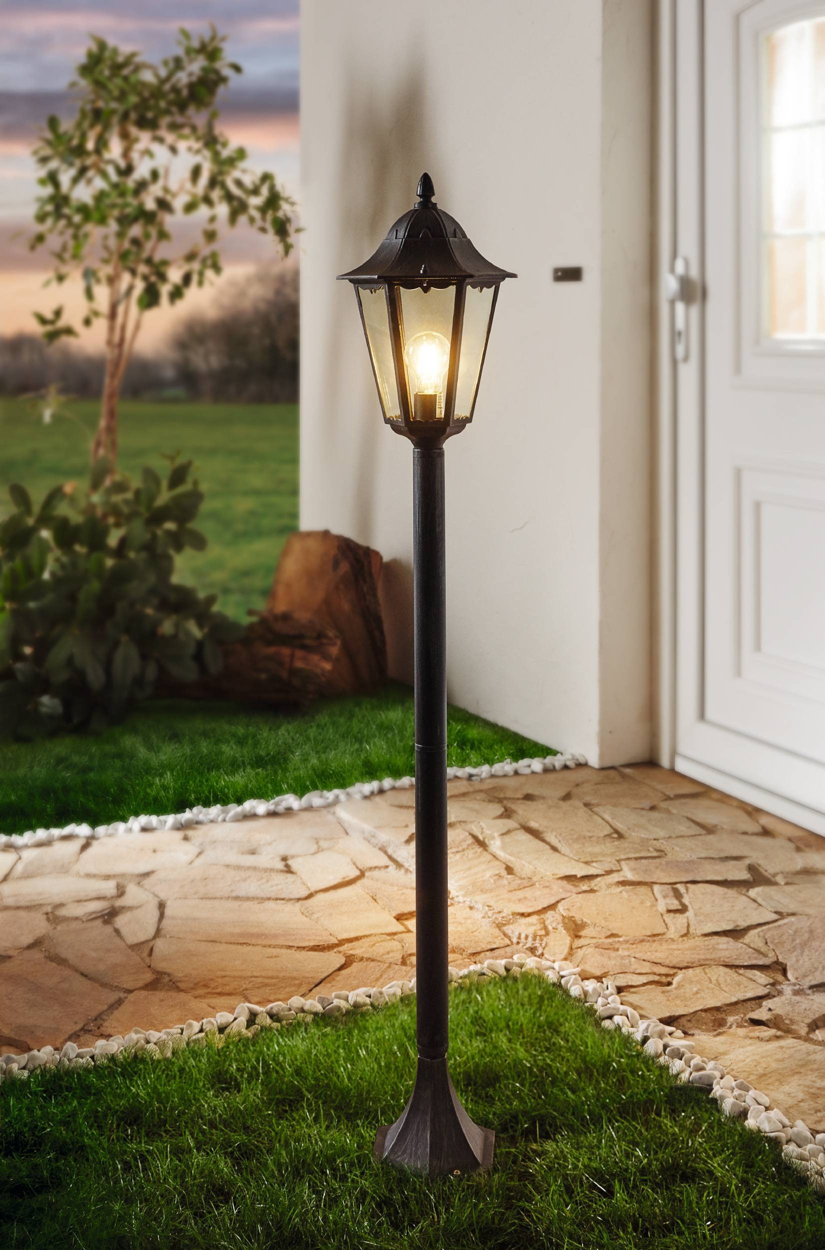 EGLO Stehlampe »Navedo Außen-Stehlmape, Außenlampe, Aluguss und Glas, E27, IP44, Lampe« E27 1 Stk. Stehleuchte - H120 x Ø23 cm - schwarz, silber-patina - 1X60W exkl.