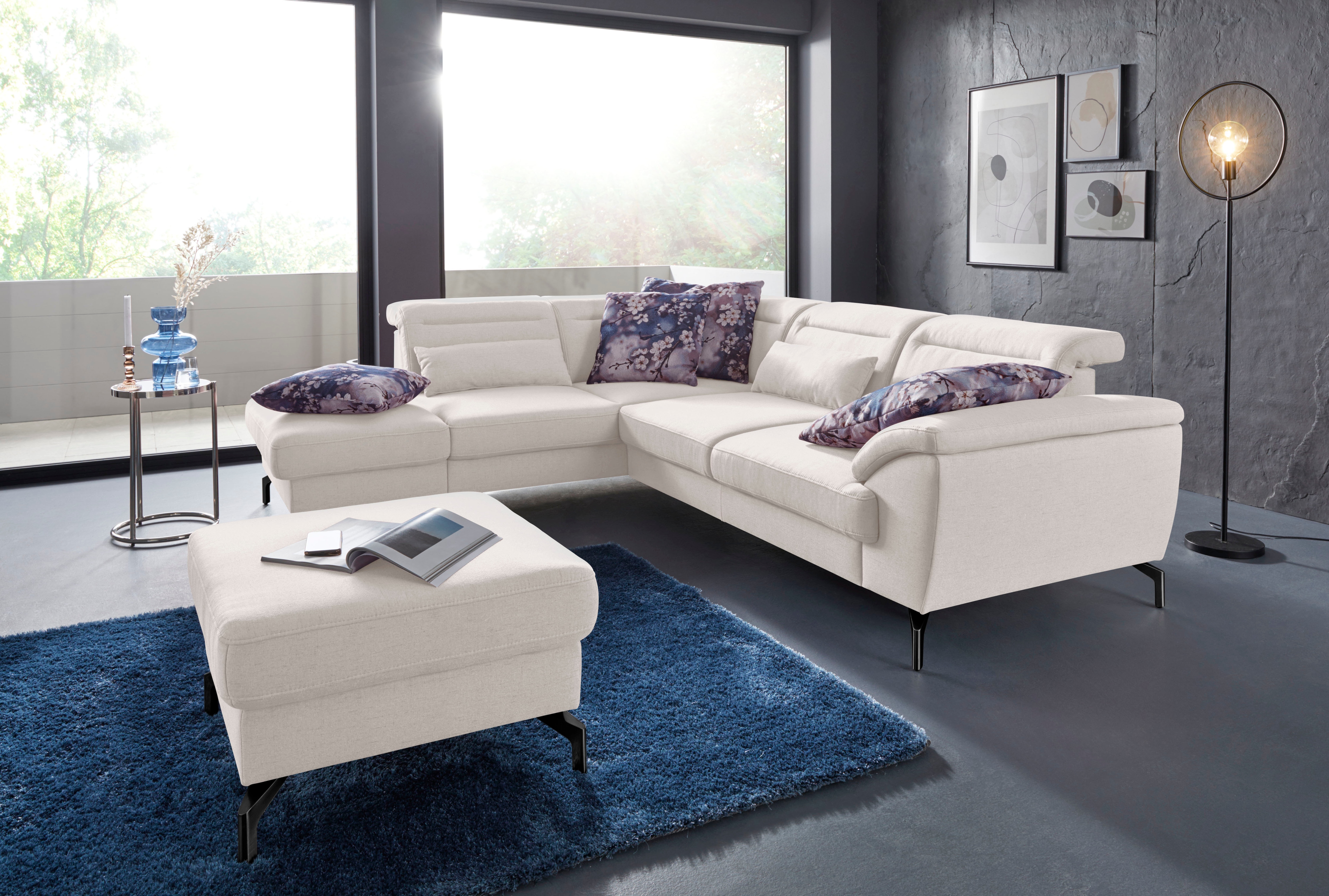 sit&more Ecksofa "Percy L-Form" 15 cm Fußhöhe, Sitztiefenverstellung, wahlweise in 2 Fußfarben