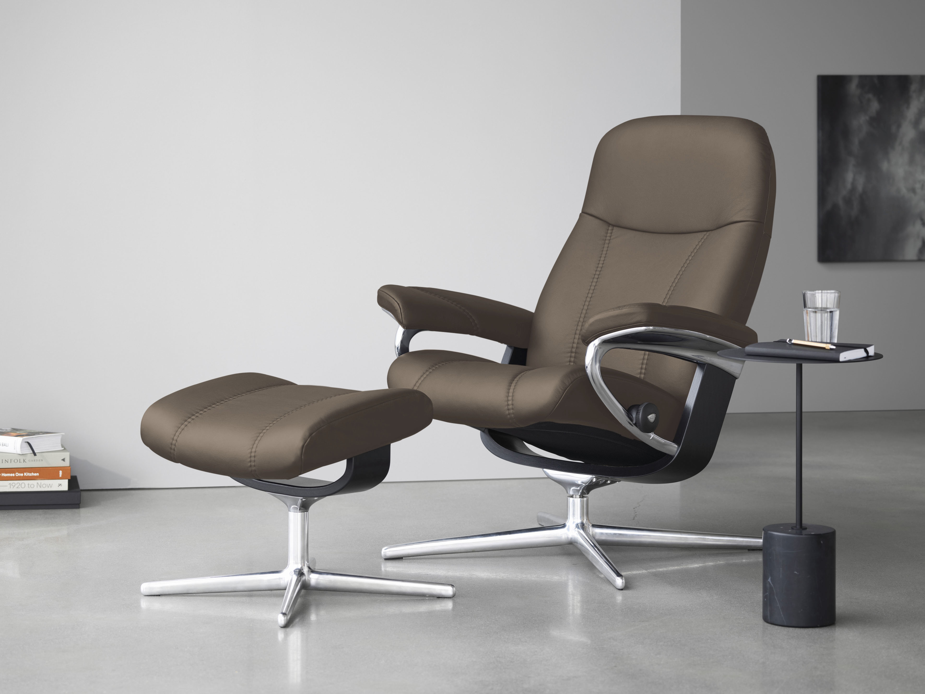 Stressless Relaxsessel "Consul" mit Cross Base, Größe S, M & L, Holzakzent Schwarz