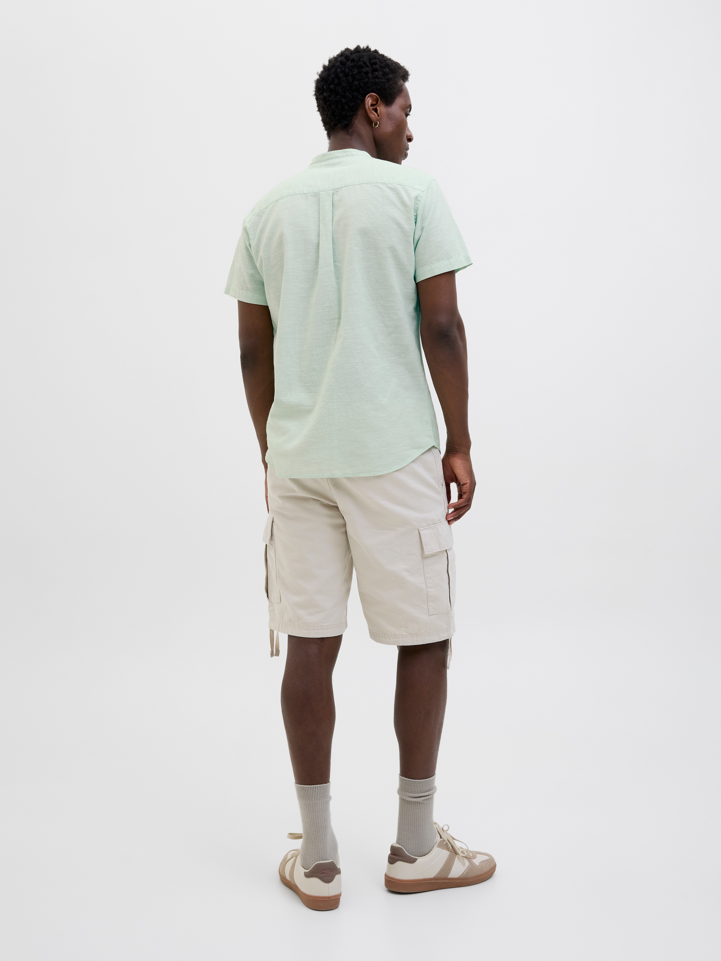 Jack & Jones Kurzarmhemd »JJESUMMER BAND SHIRT SS SN«, mit Bandkragen