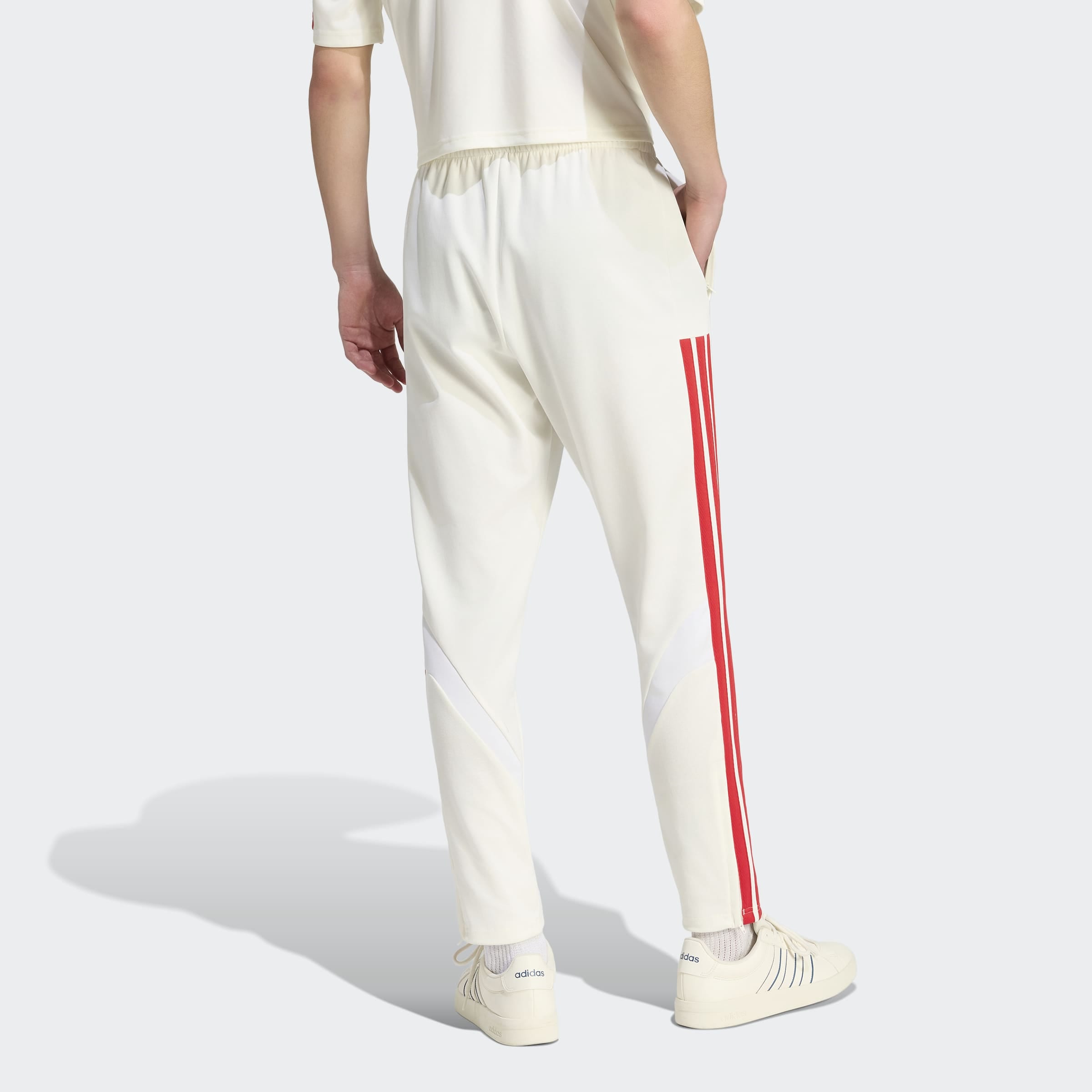 adidas Sportswear Sporthose »M TIRO NP PT«  für Erwachsene, mit Kordelverschluss, aus Baumwolle