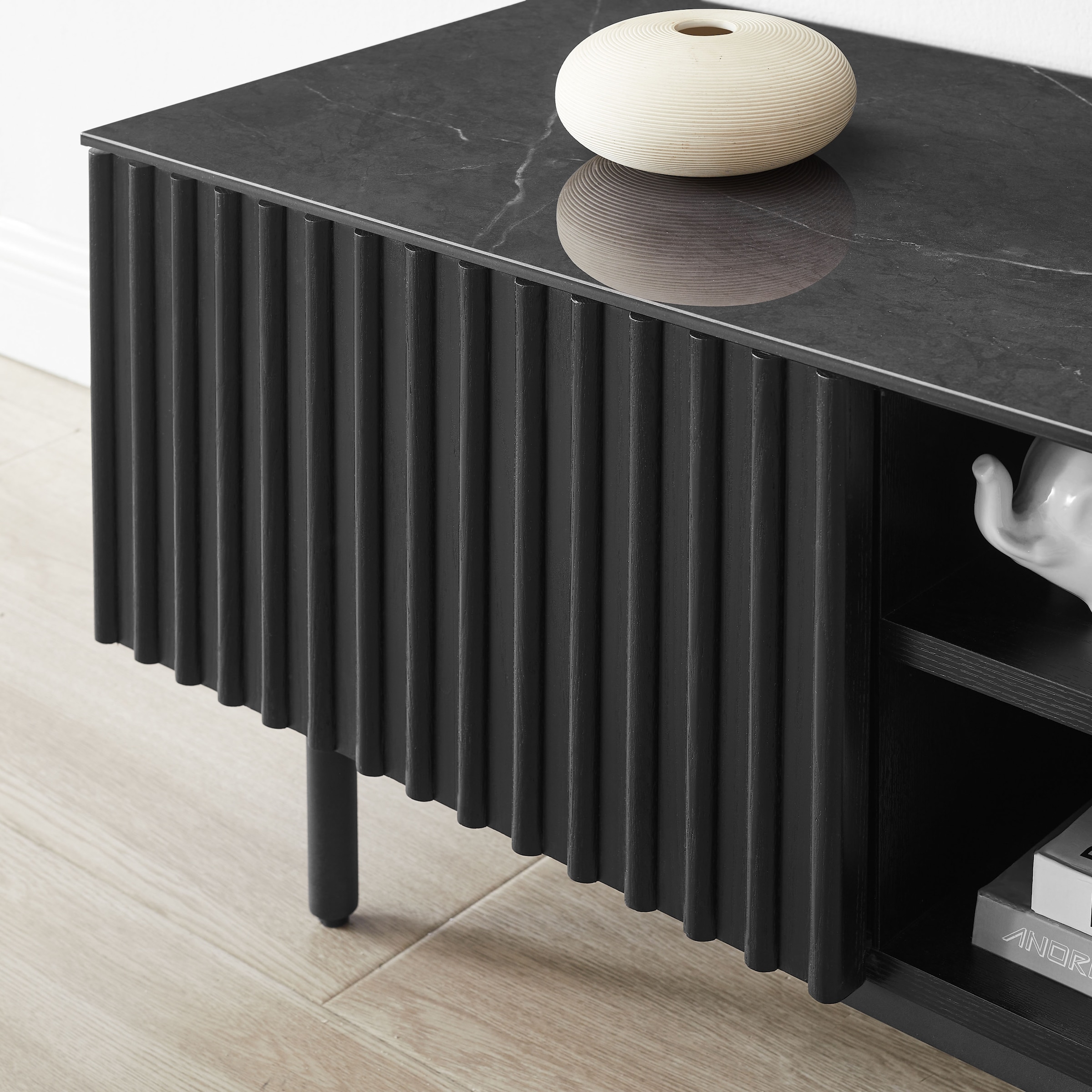 OTTO home TV-Board »Candise« Sintersteinplatte, Soft-Close-Funktion, FSC-zertifiziertem Eschenholz