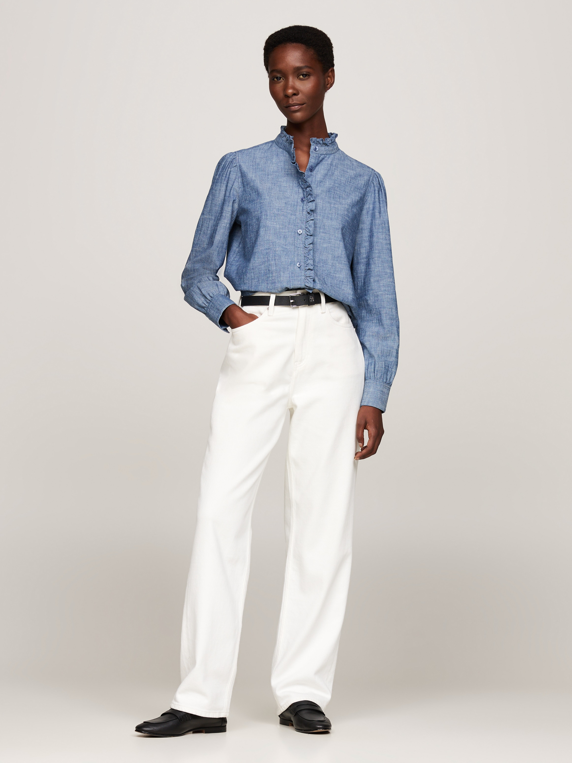 Tommy Hilfiger Shirtbluse »CHAMBRAY RUFFLE RELAXED SHIRT«, mit Rüsche, Cahmbray Qualität