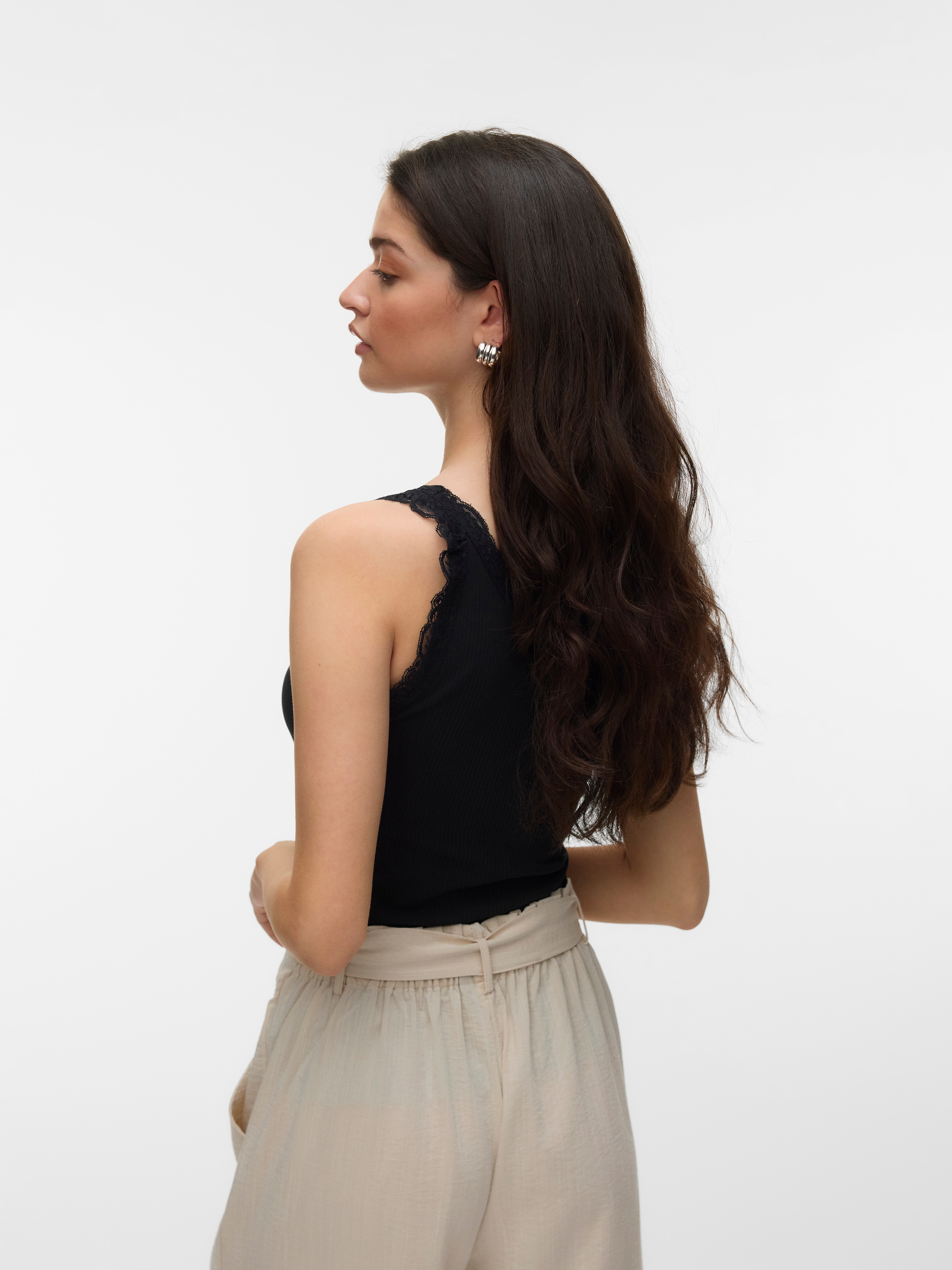 Vero Moda Tanktop »VMNANA LACE TANK TOP JRS NOOS« Baumwollmischung