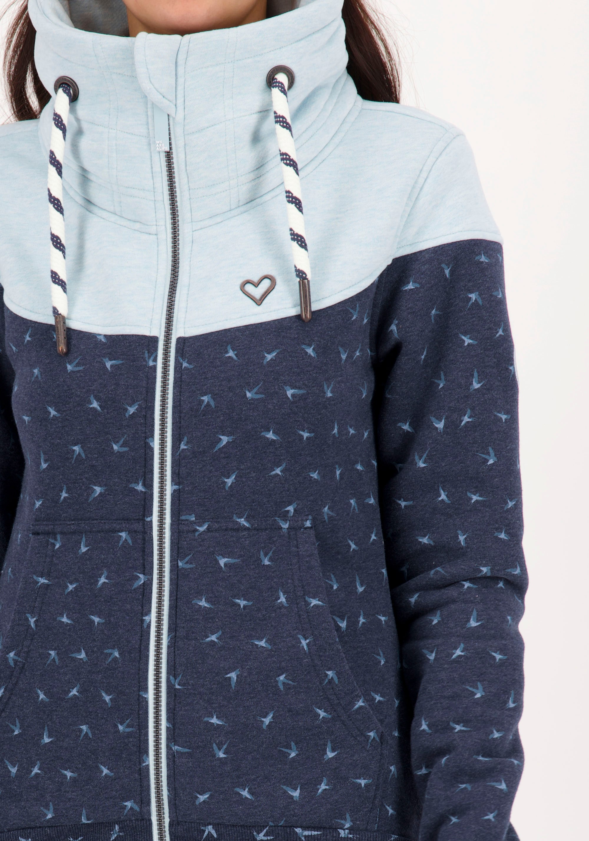 Alife & Kickin Sweatjacke »ValinaAK B« mit hohem regulierbaren Stehkragen in toller Sweat-Qualität