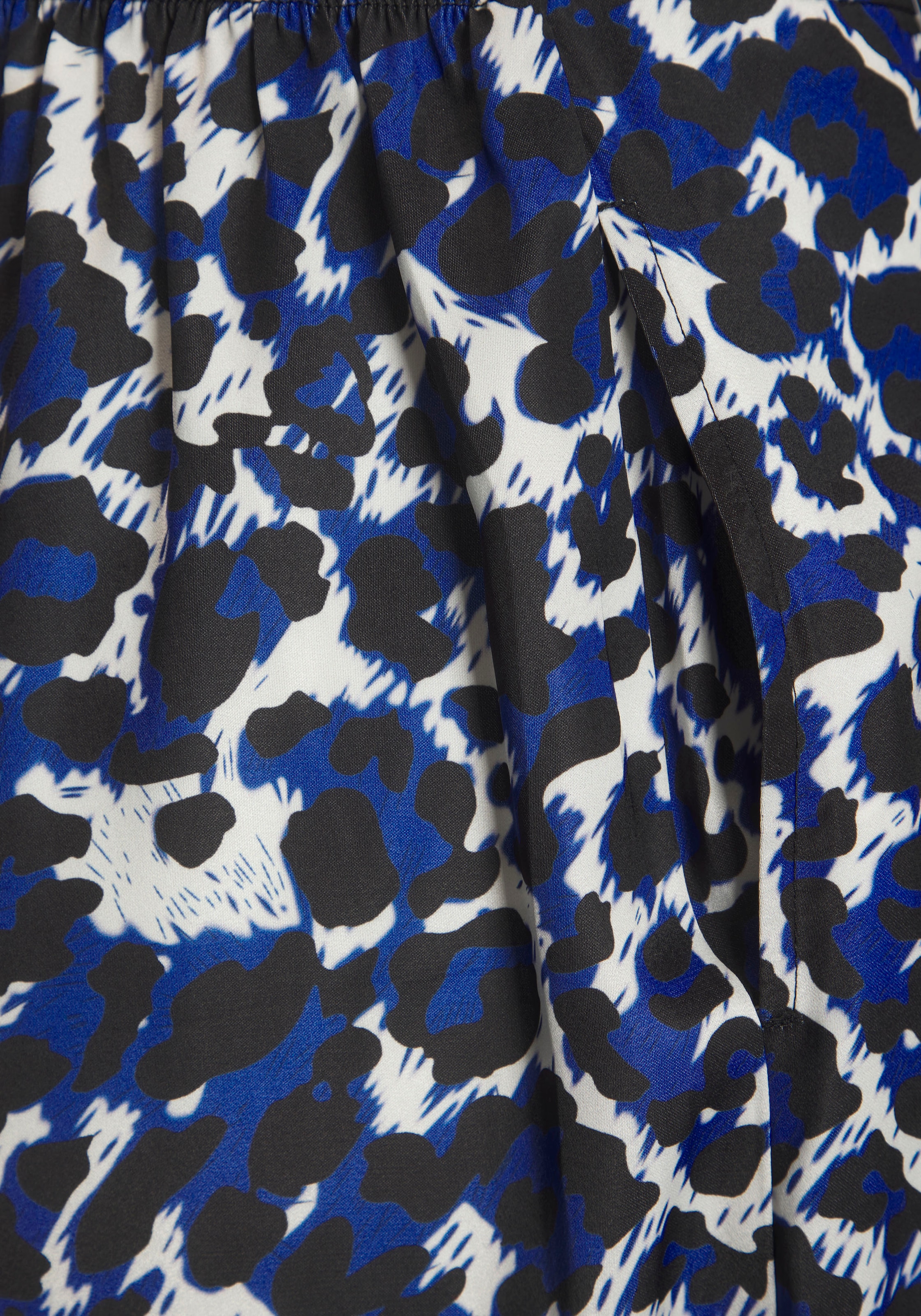 LASCANA Webhose  aus leichter Satinqualität, weite Palazzohose, Stoffhose