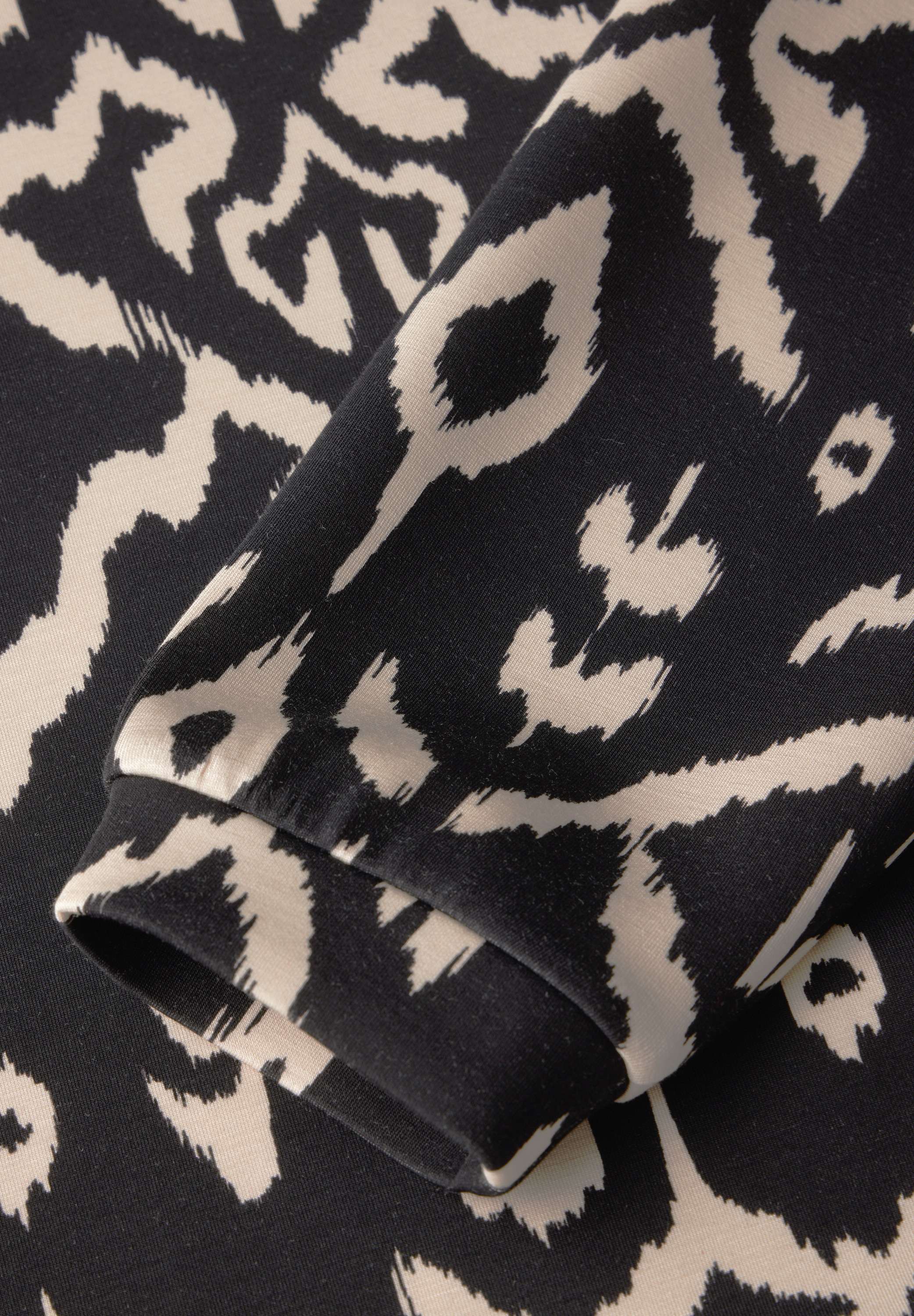 STREET ONE STUDIO Langarmshirt, aus elastischem Materialmix