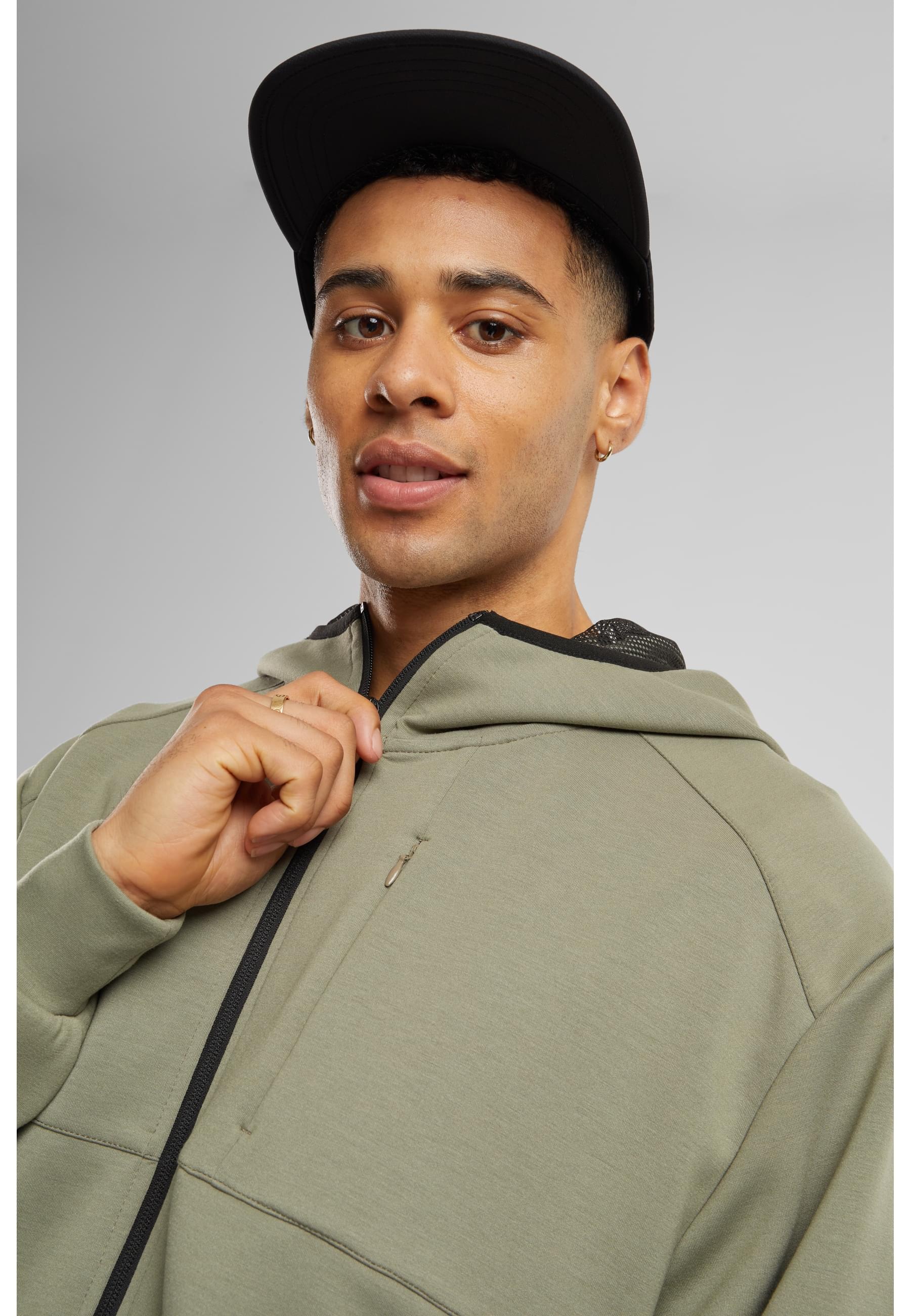 URBAN CLASSICS Sweatjacke »Urban Classics Scuba Zip Pocket Hoody«