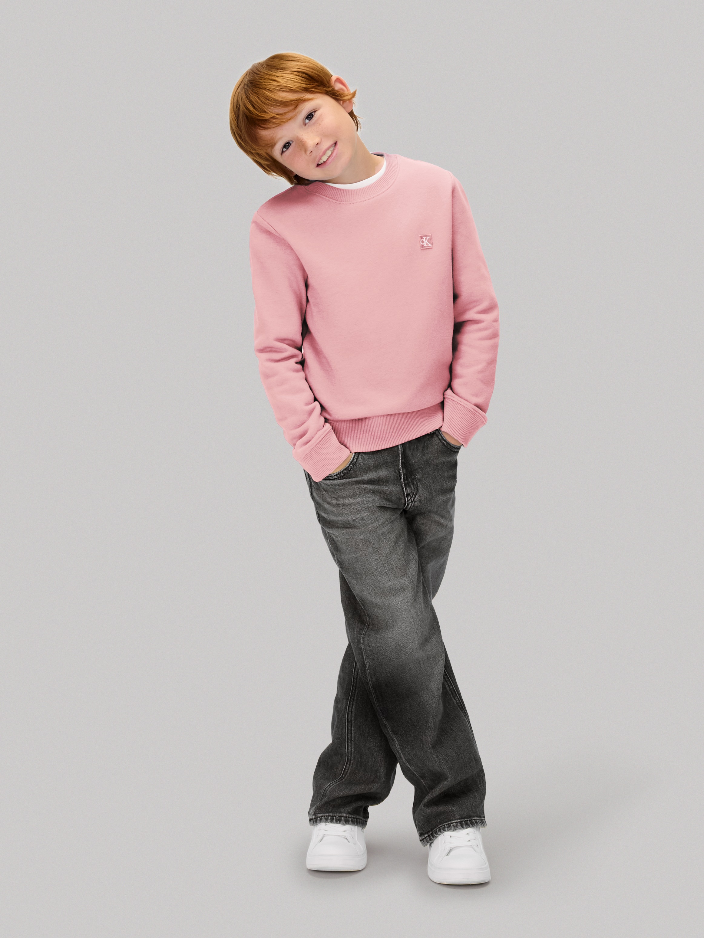 Calvin Klein Jeans Sweatshirt »MONO MINI BADGE REG CN«, für Kinder bis 16 Jahre mit Logoschriftzug