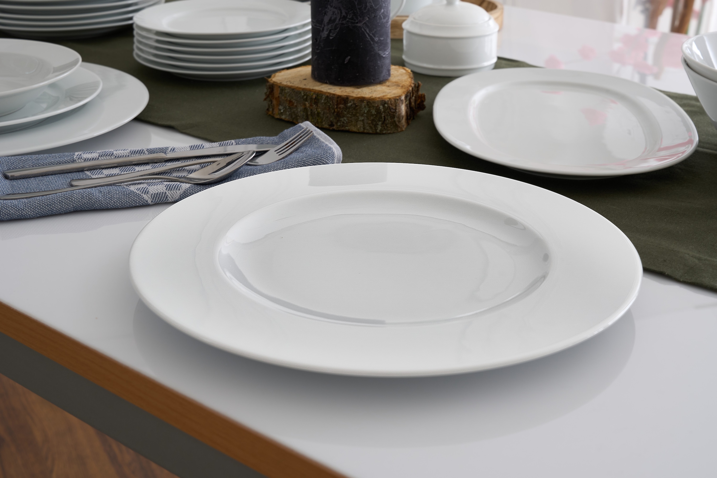 Retsch Arzberg Servierplatte »Platzteller HEIKE WEISS 32 cm, Set 2-teilig, rund, Porzellan«, (Set, 2 tlg.), vielfältig einsetzbar als Platzteller,Servierplatte oder für Tischdeko