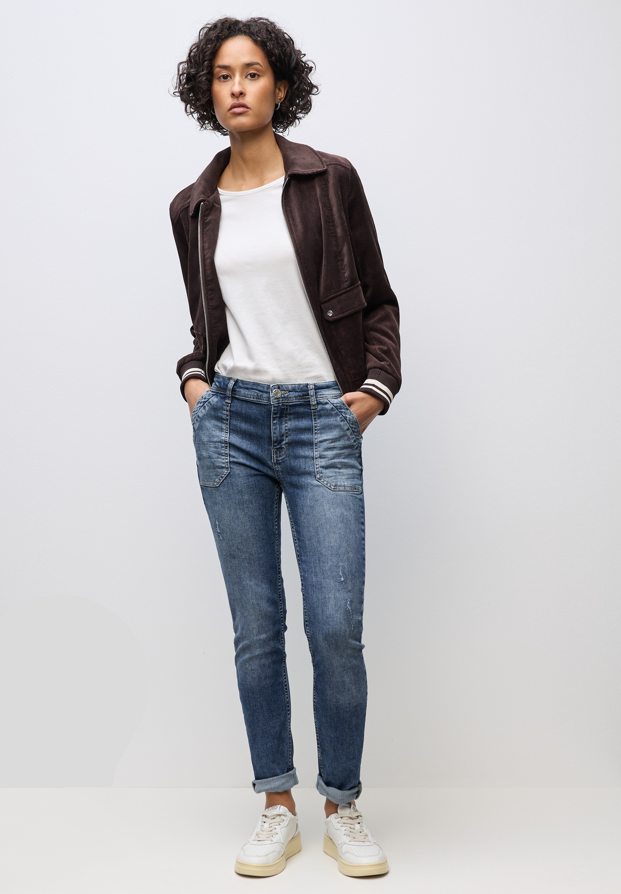 STREET ONE Comfort-fit-Jeans, im elastischen Materialmix
