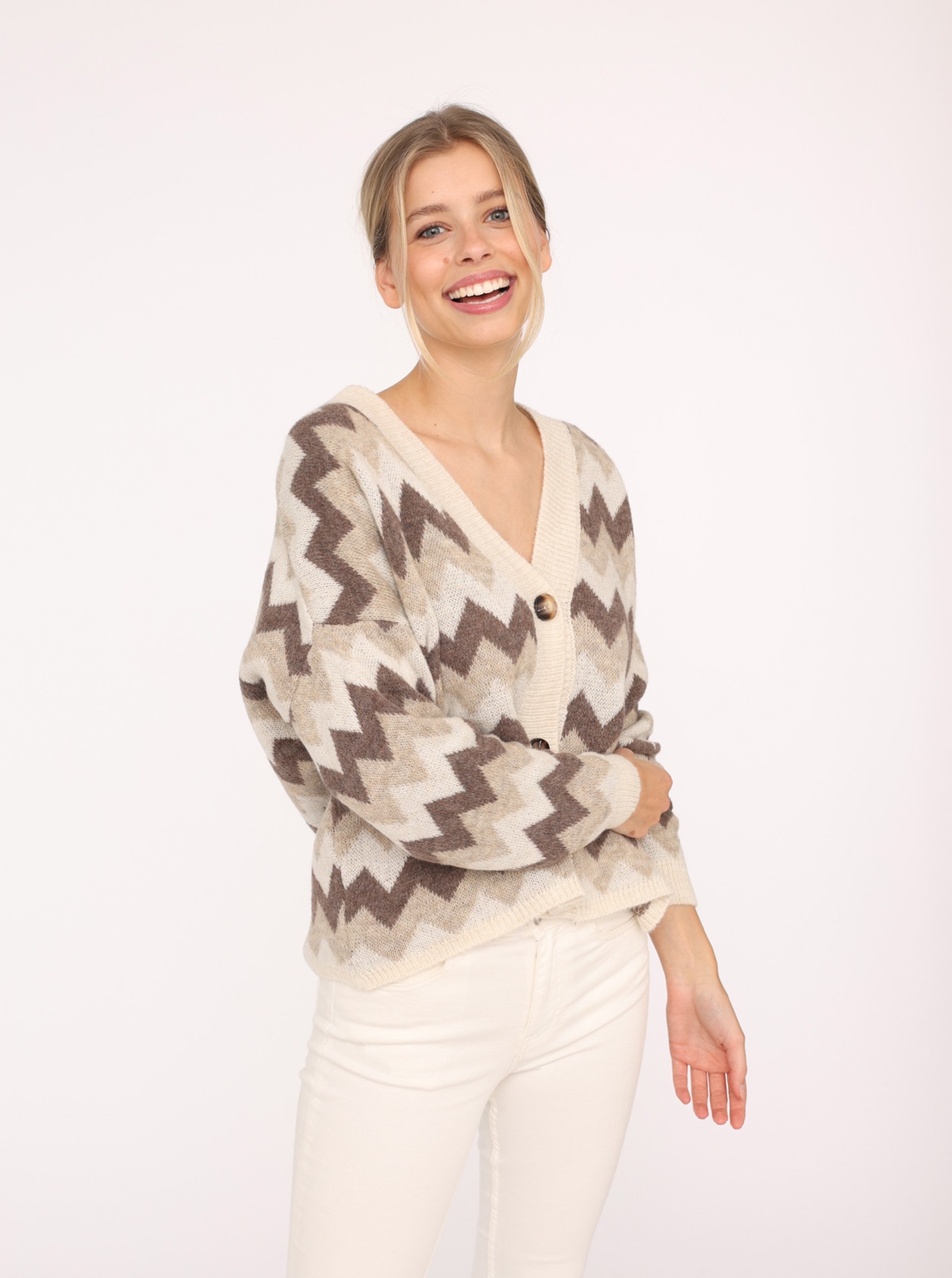 Zwillingsherz Strickjacke, Langarm, Zick-Zack-Muster, Knopfleiste, tiefer V günstig online kaufen