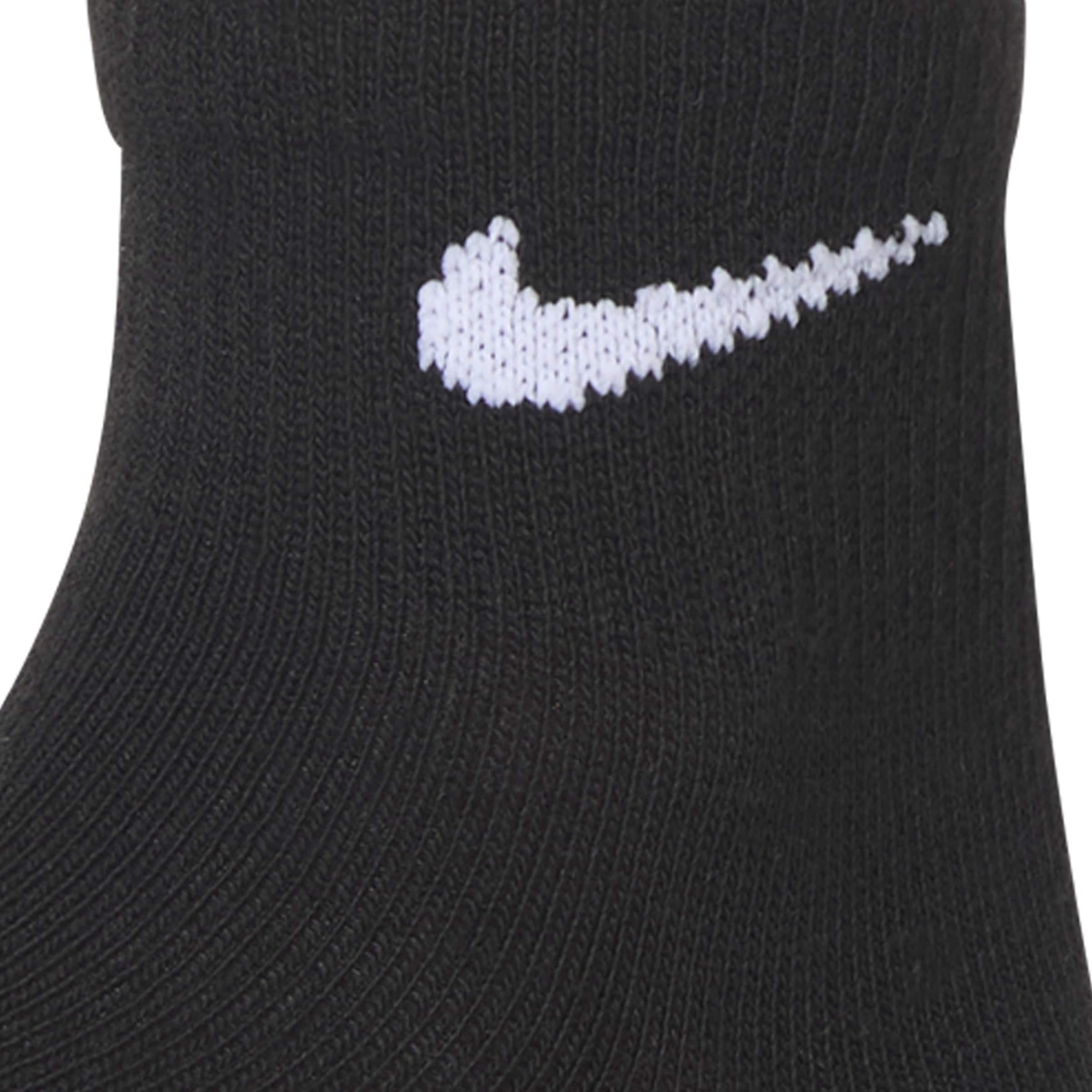 Nike Sportswear Sportsocken »NHN NIKE BASIC PACK QUARTER« Packung, 6 Stk. tlg. für Kinder (4-5 Jahre)