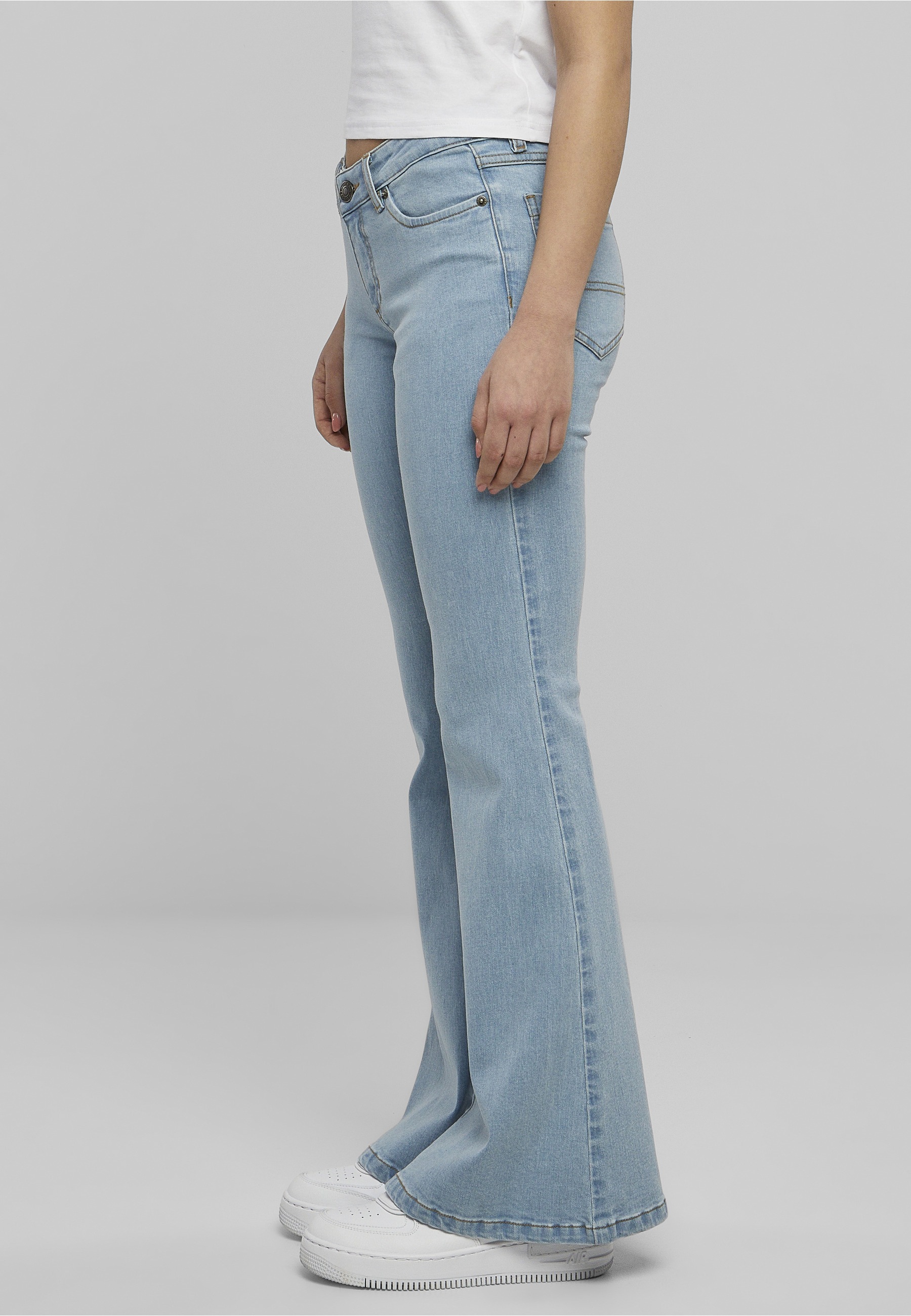 URBAN CLASSICS Bequeme Jeans »Urban Classics Damen Ladies Organic Low Waist Flared Denim«