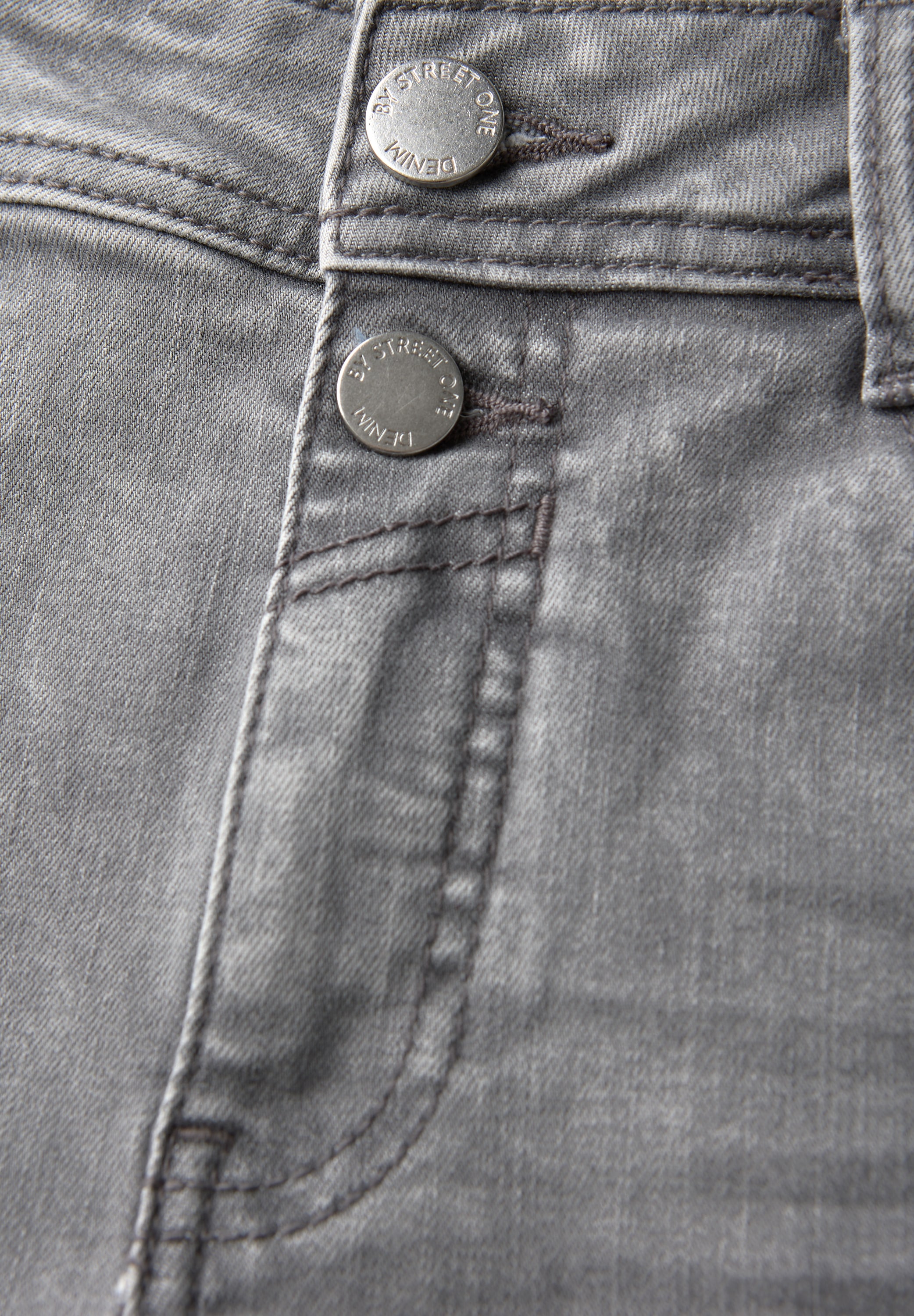 STREET ONE Comfort-fit-Jeans, Middle Waist