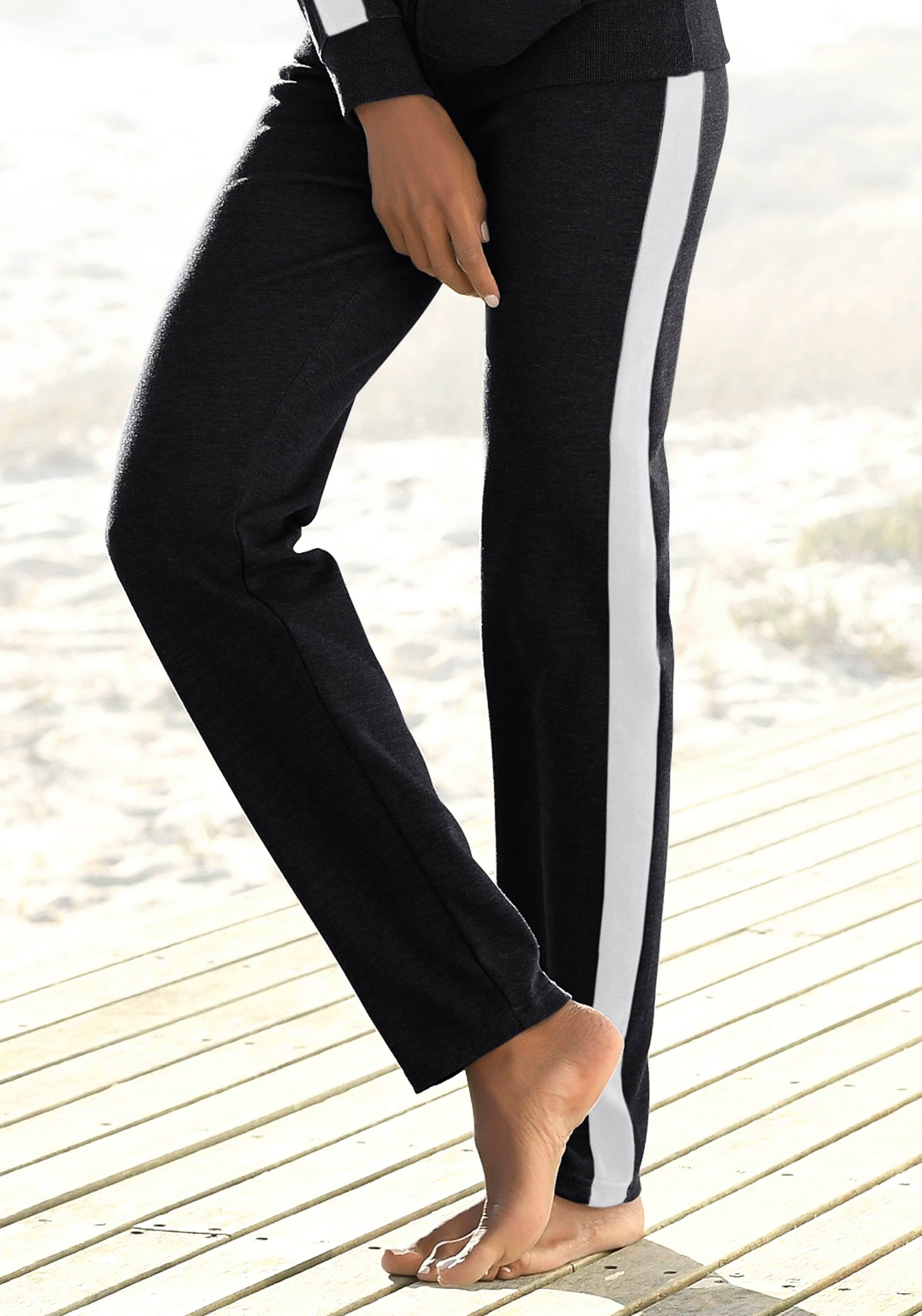 Bench. Loungehose, mit Seitenstreifen und geradem Bein, Loungewear  bestellen | BAUR