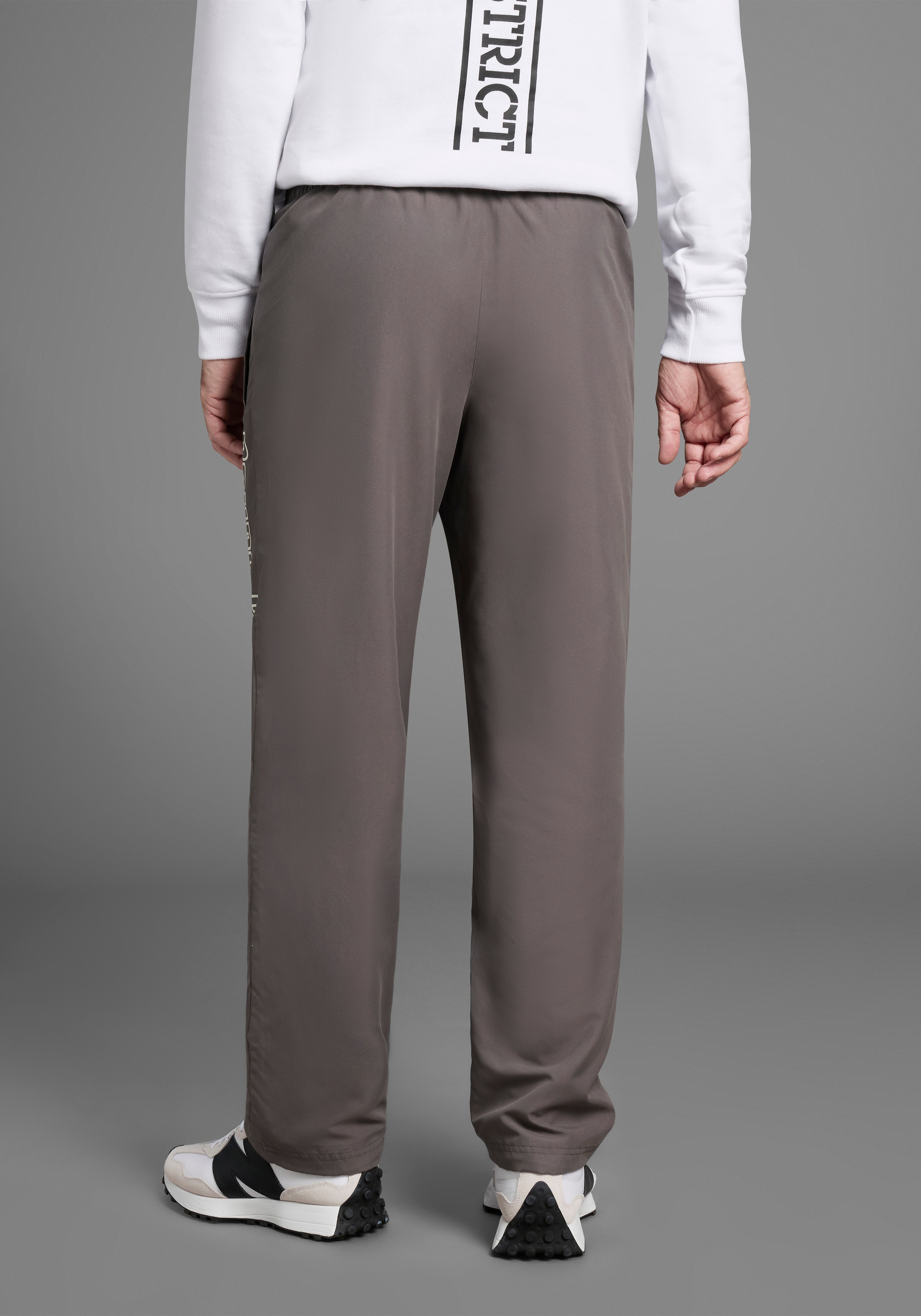 Bruno Banani Sporthose, mit verstellbarem Hosensaum günstig online kaufen