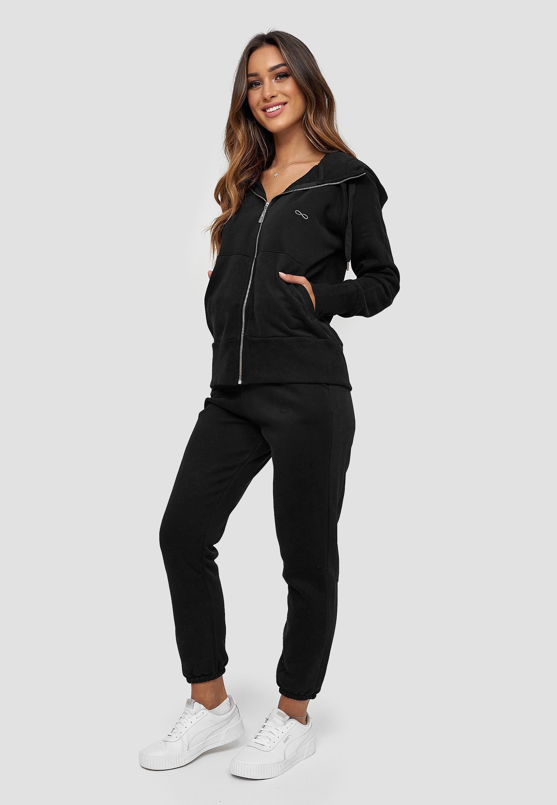 Decay Sweatjacke, mit kleiner Stickerei