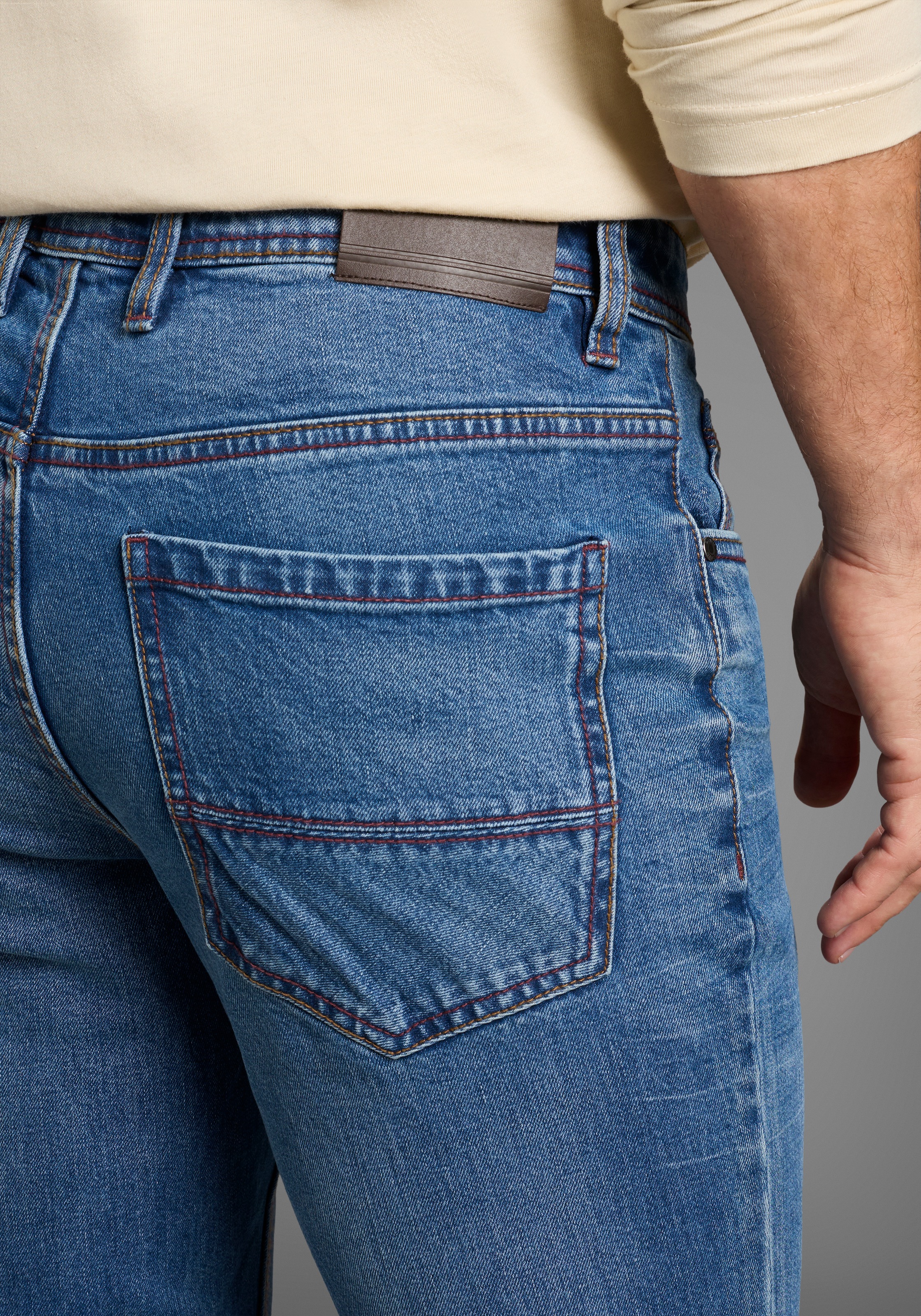 Thumbnail - Arizona Straight-Jeans gerader Schnitt, mit Eingrifftaschen, Gesäßtaschen und Coinpocket