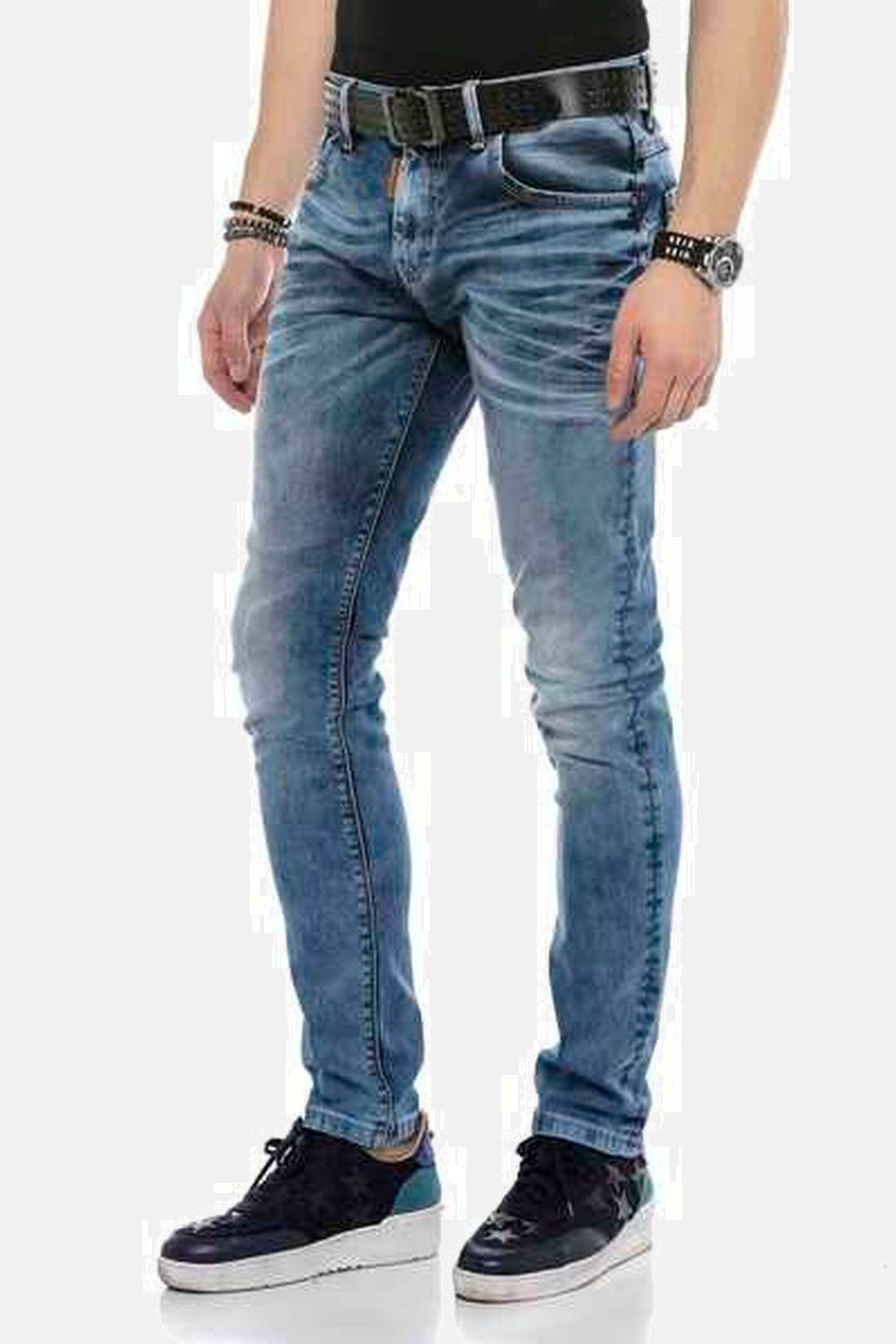 Cipo & Baxx Regular-fit-Jeans »Jeans«, im trendigen Used-Look, CD621