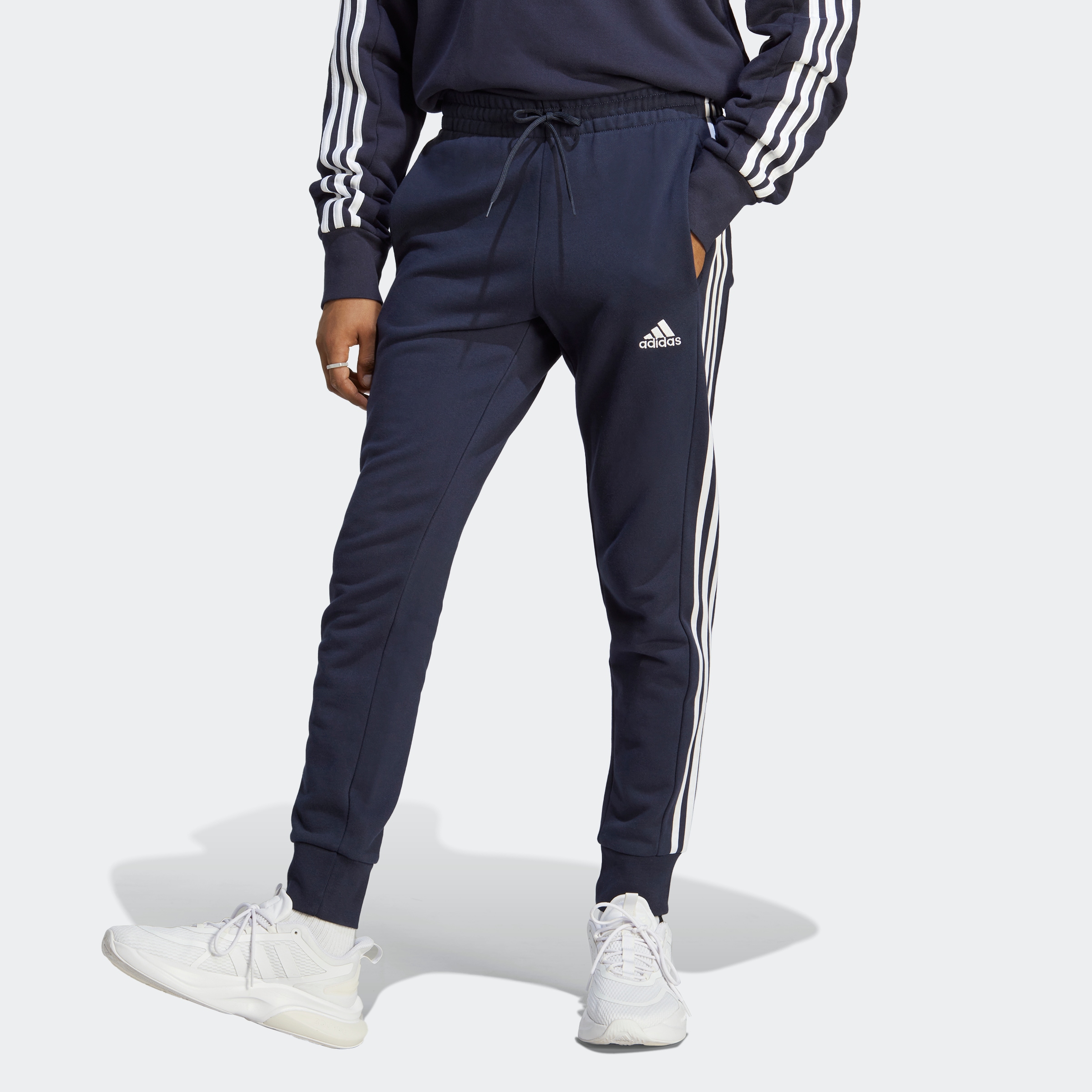 adidas Sportswear Sporthose "ESSENTIALS FRENCH TERRY TAPERED CUFF 3STREIFEN günstig online kaufen