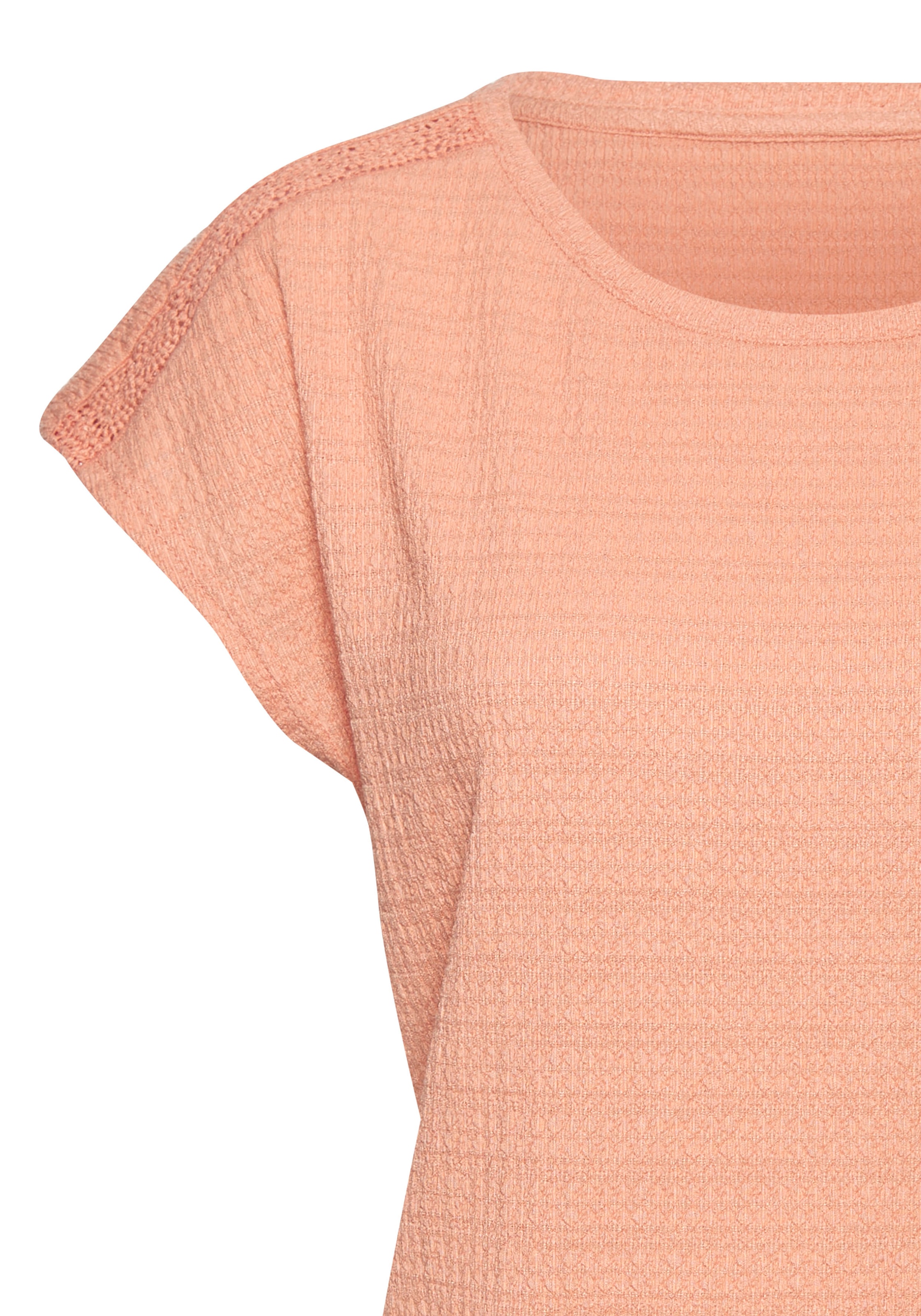 Vivance Kurzarmshirt »mit dekorativem Häkeleinsatz«, (2er-Pack), aus bügelfreier Crêpe-Qualität