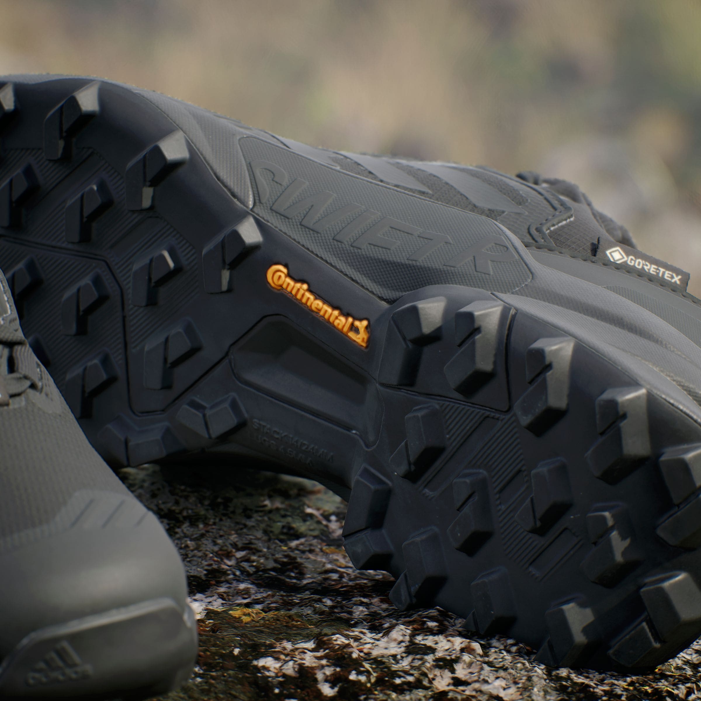 adidas TERREX Wanderschuh »TERREX SWIFT R3 GORE-TEX«, wasserdicht