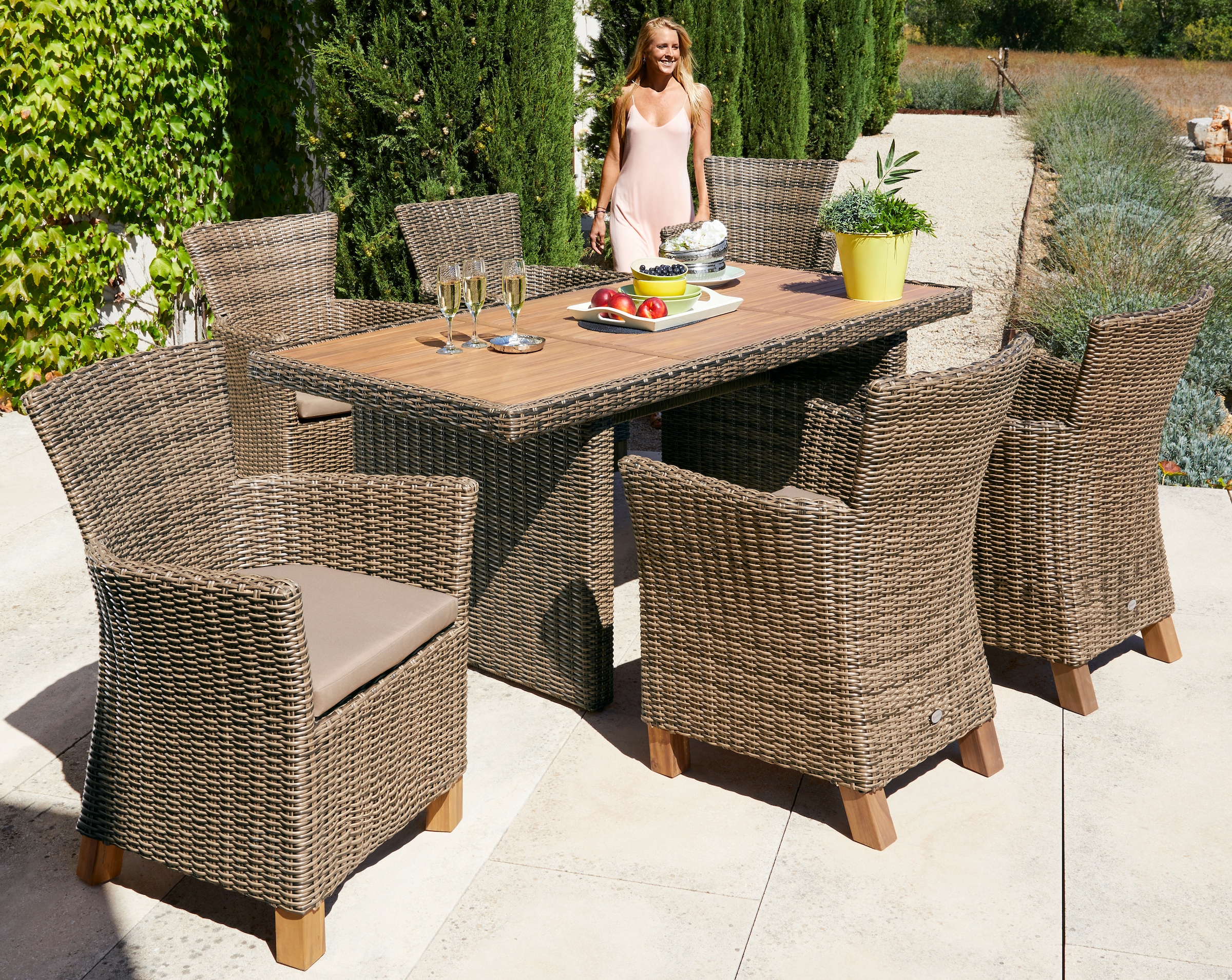 MERXX Garten-Essgruppe »Toskana«, (13 tlg., 6 Sessel, 1 Wangentisch 185x90 cm, inkl. Sitzkissen), Aluminium, Polyrattan, Akazienholz FSC 100 %, geeignet für 6 Personen