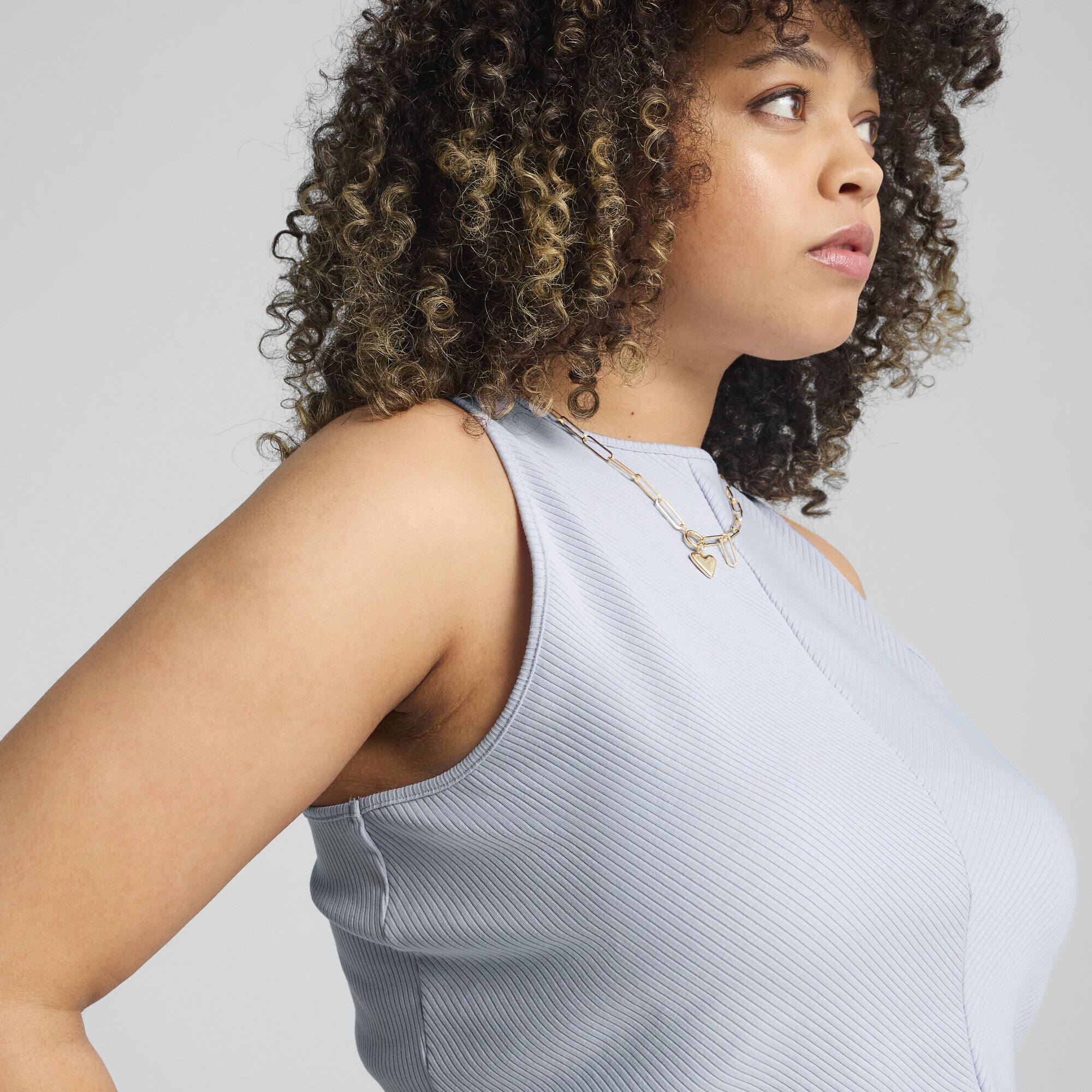 PUMA T-Shirt »WARDROBE ESS Geripptes Crop-Top Damen«