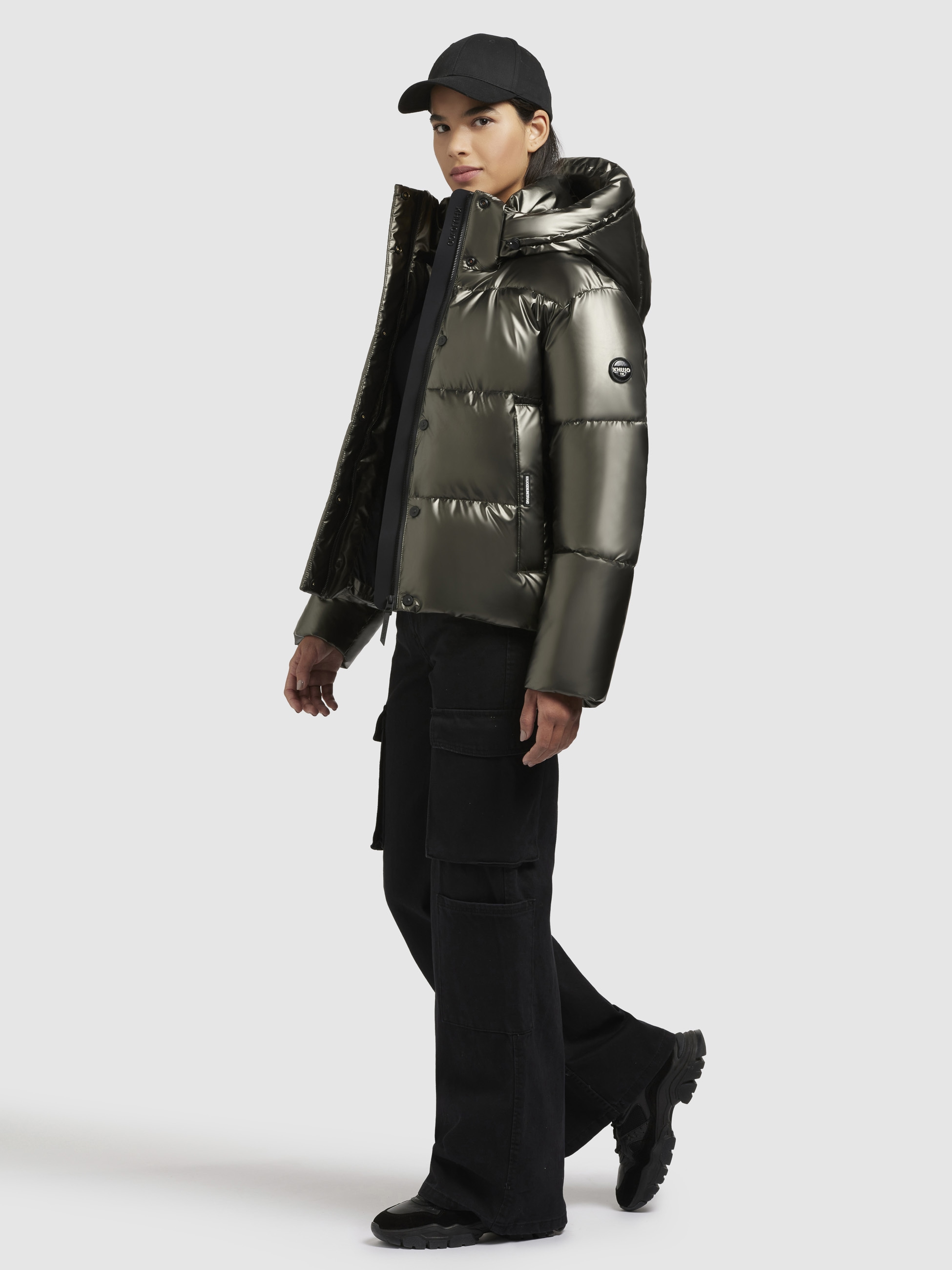 khujo Steppjacke »DEVINA SHINY«, mit Kapuze