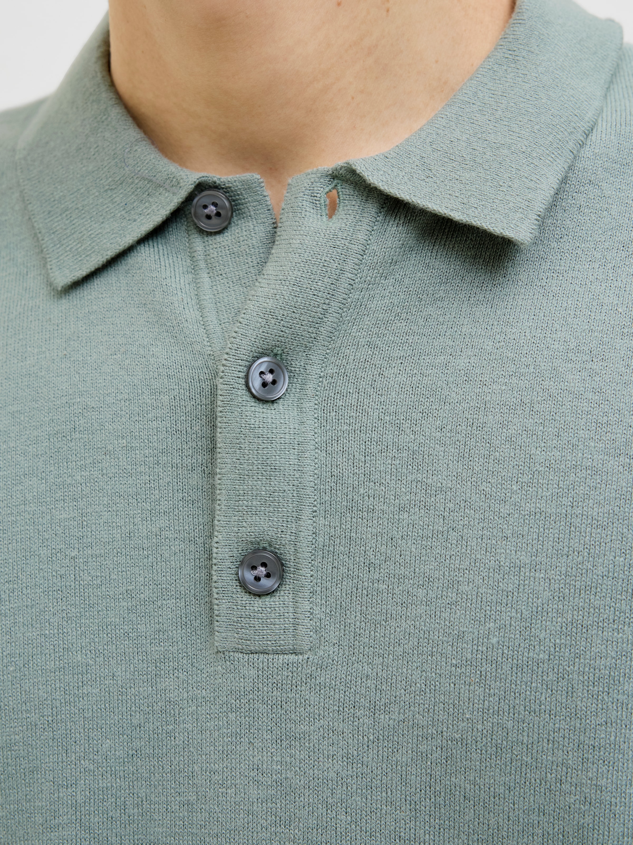 Jack & Jones Kurzarmpullover »JJEEMIL KNIT RELAXED POLO SS SN«, mit Polo Kragen