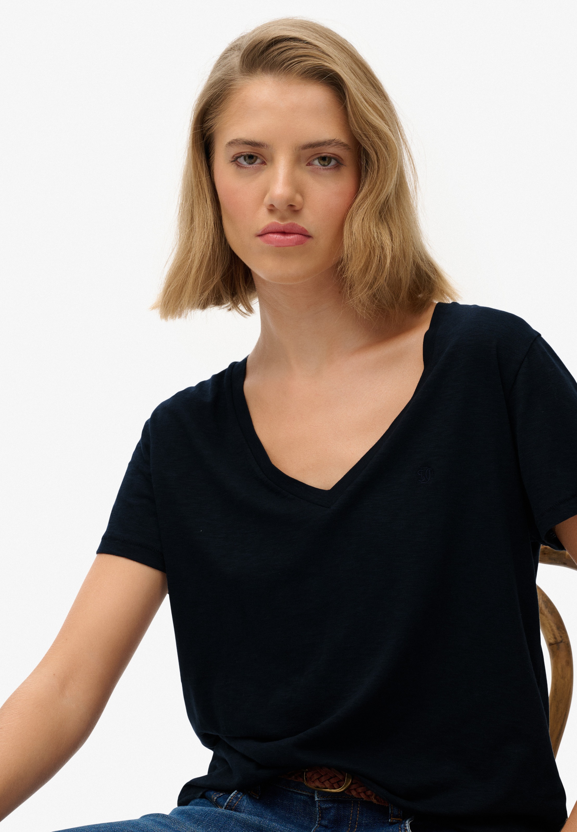 Superdry T-Shirt "STUDIOS SLUB EMB VEE TEE" günstig online kaufen