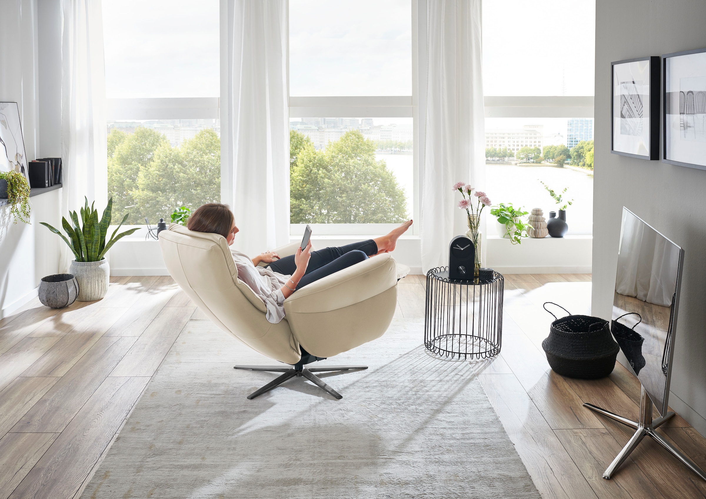 Die PlanBar Relaxsessel »PN-RS20038 mit Metallsternfuß inkl. Relaxfunktion und Kopfverstellung« 1 Stk. tlg. 360° drehbar, mit Gasdruckverstellung