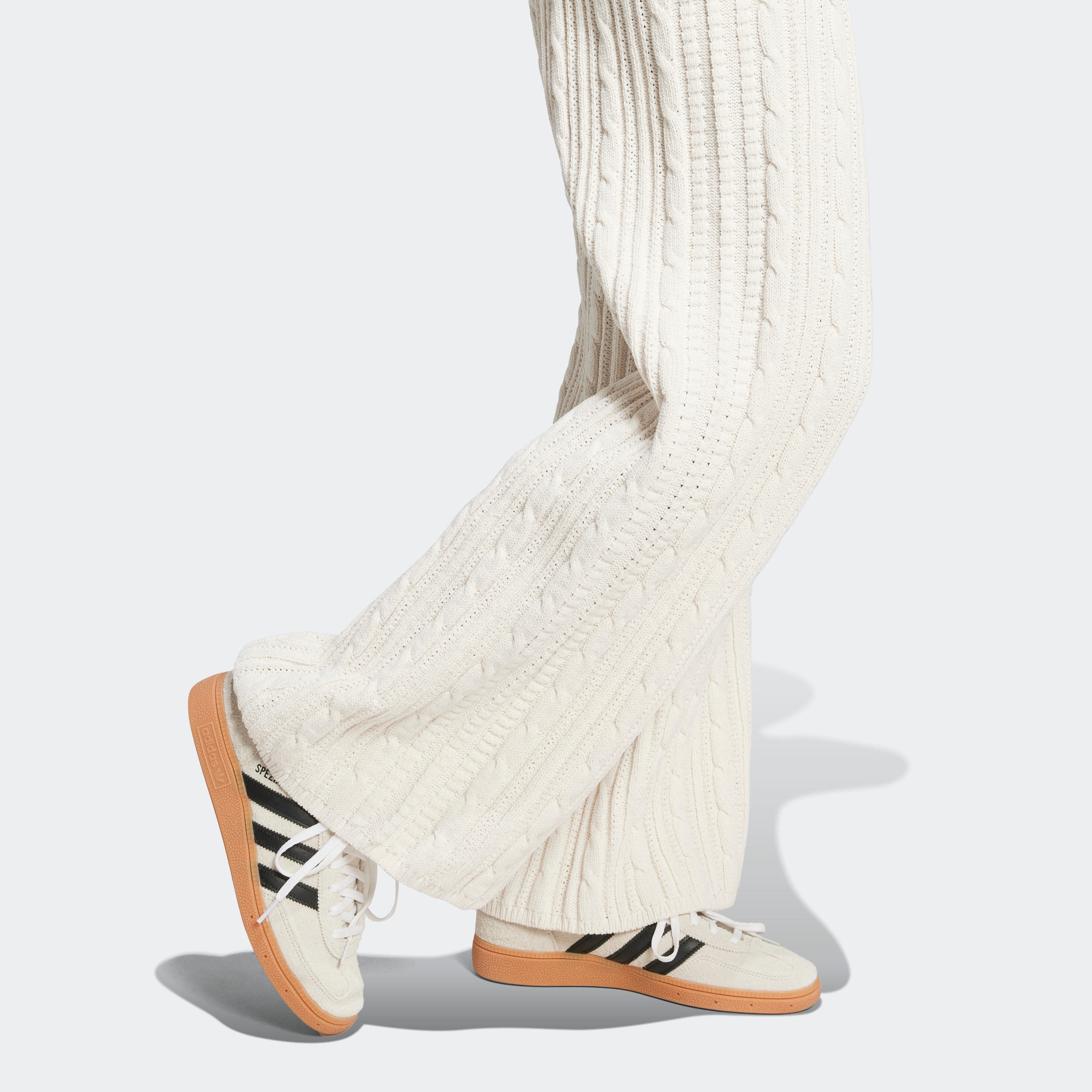 adidas Originals Sporthose »KNTD JOGGER«, (1 tlg.)