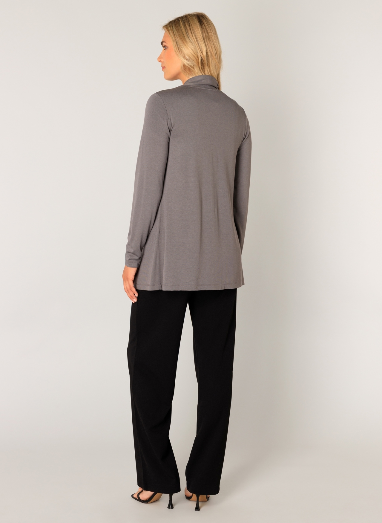 Base Level Strickjacke »Yayla«, In elastischem Feinstrick