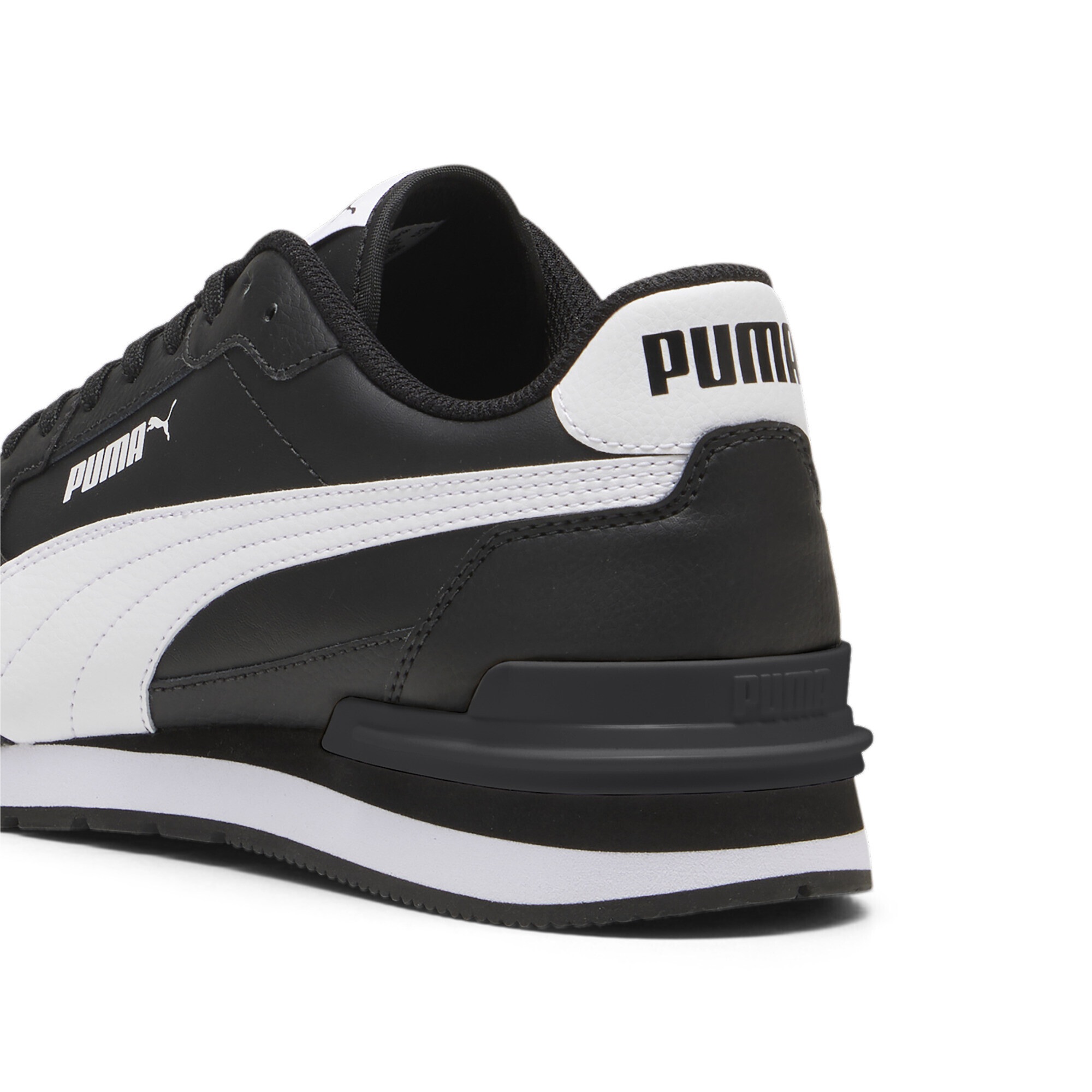 PUMA Sneaker »ST Runner v4 Leather Sneakers Erwachsene«