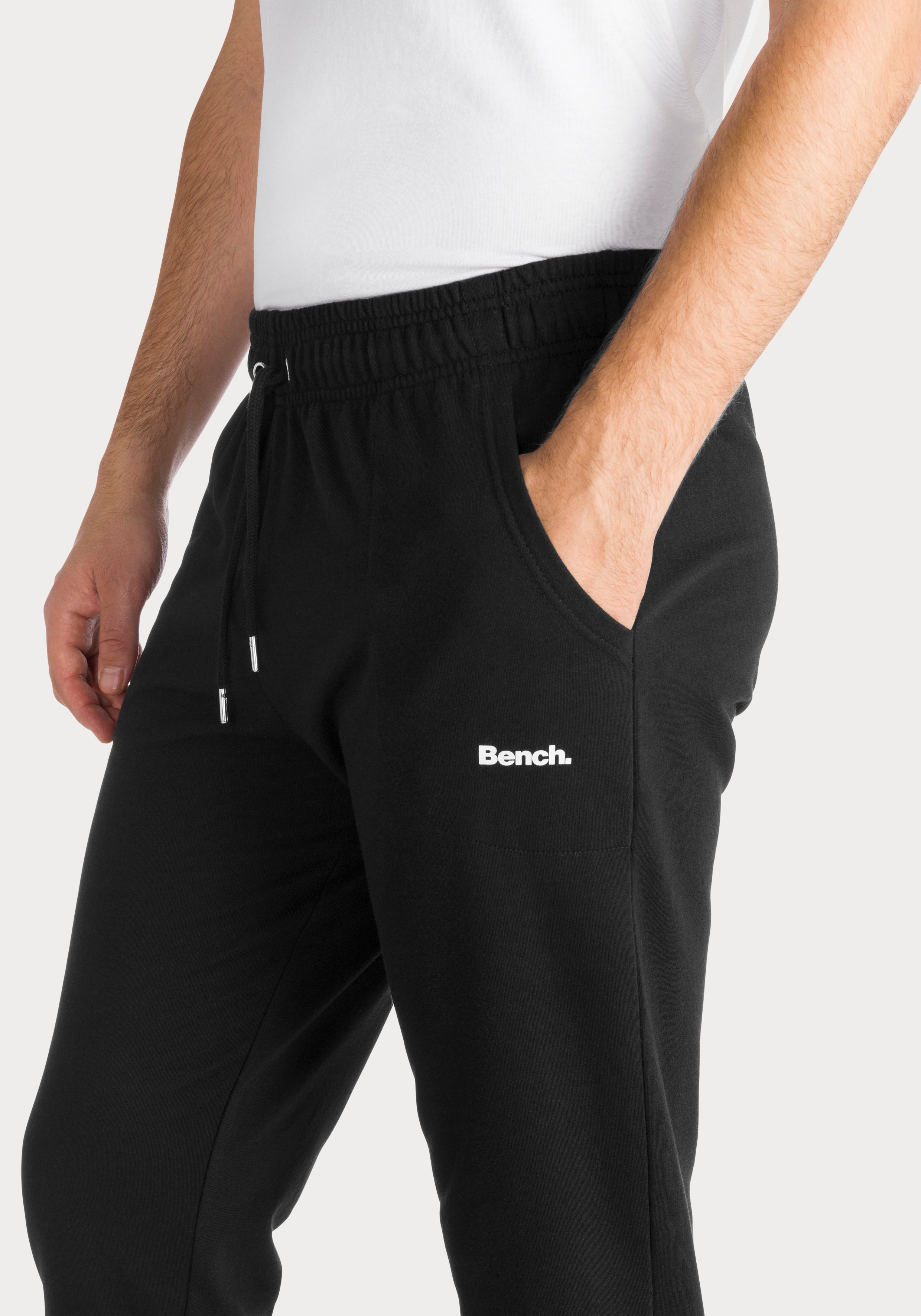 Thumbnail - Bench. Loungewear Sweathose, mit Logoprint