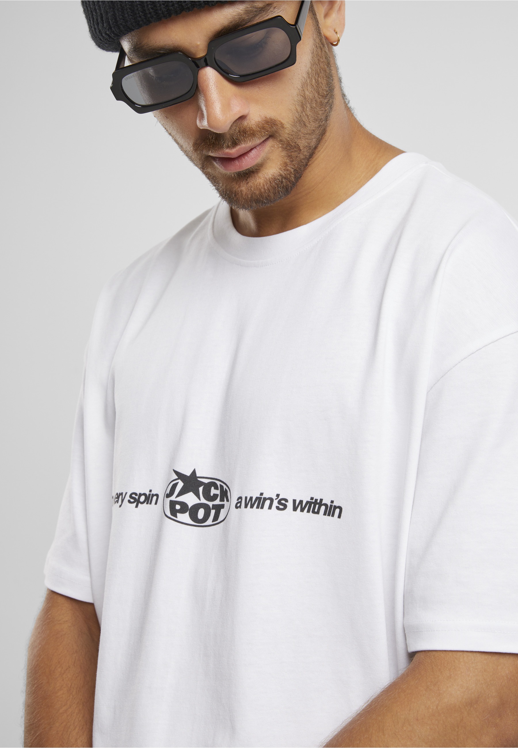 Upscale by Mister Tee T-Shirt »Upscale by Mister Tee Every Spin Wins Tee« 1