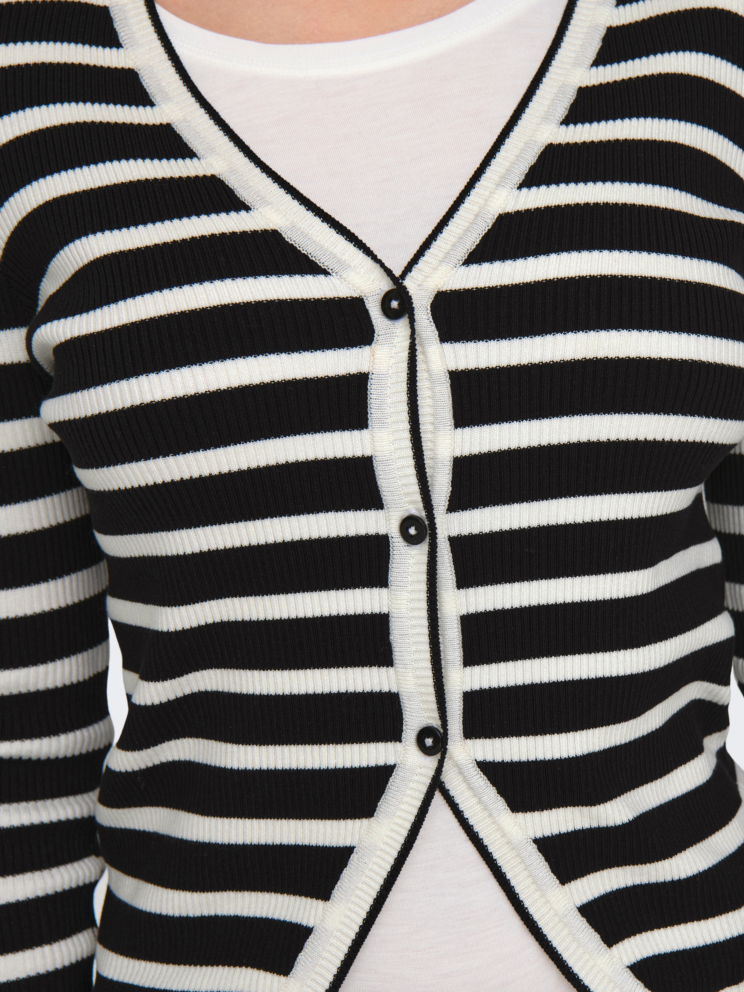 ONLY Strickjacke »ONLMEDDI LS V-NECK CARDIGAN CC KNT«