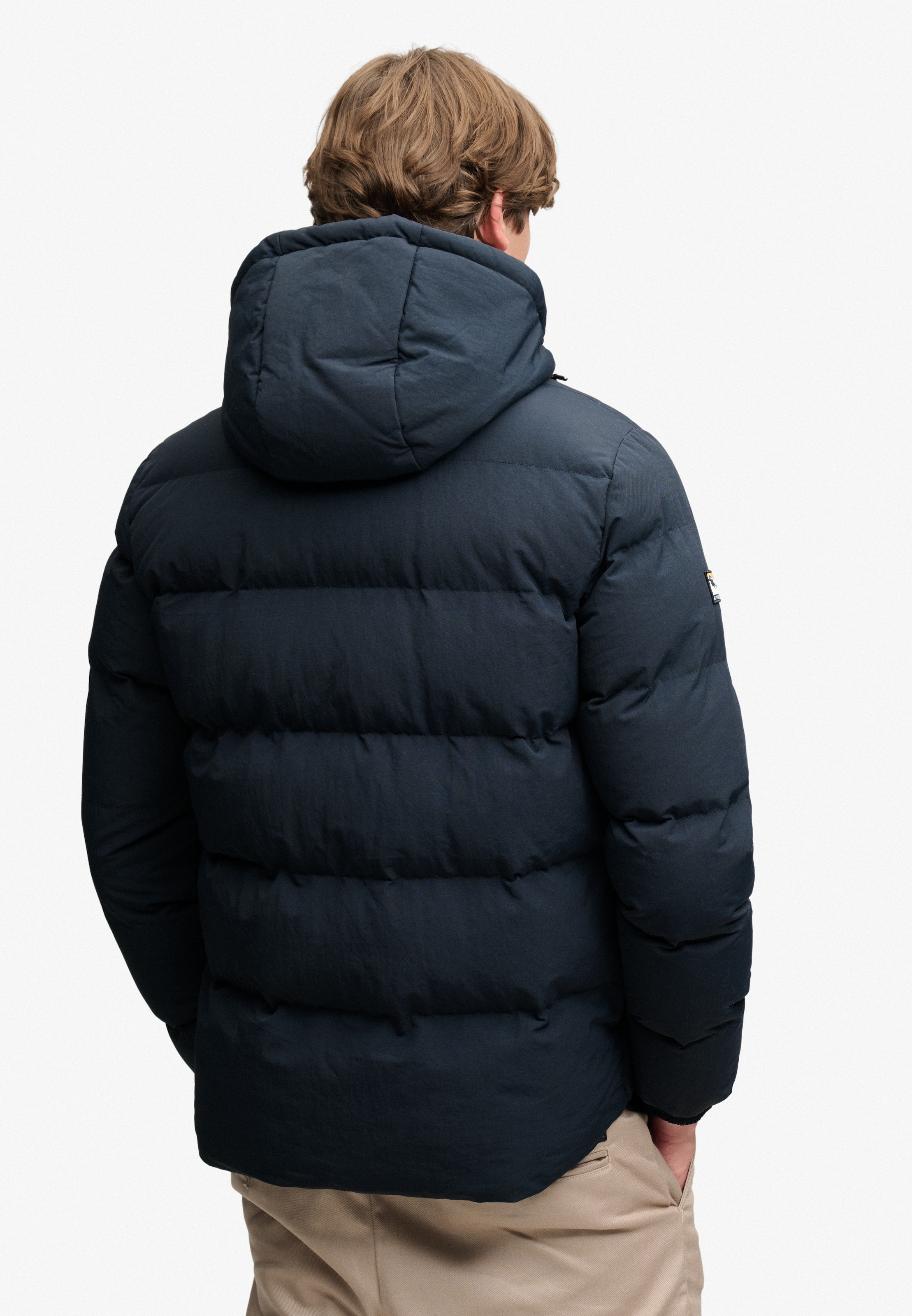 Superdry Steppjacke »OUTDOOR EVEREST PUFFER JKT« mit Kapuze Kunstfaser, relaxed fit