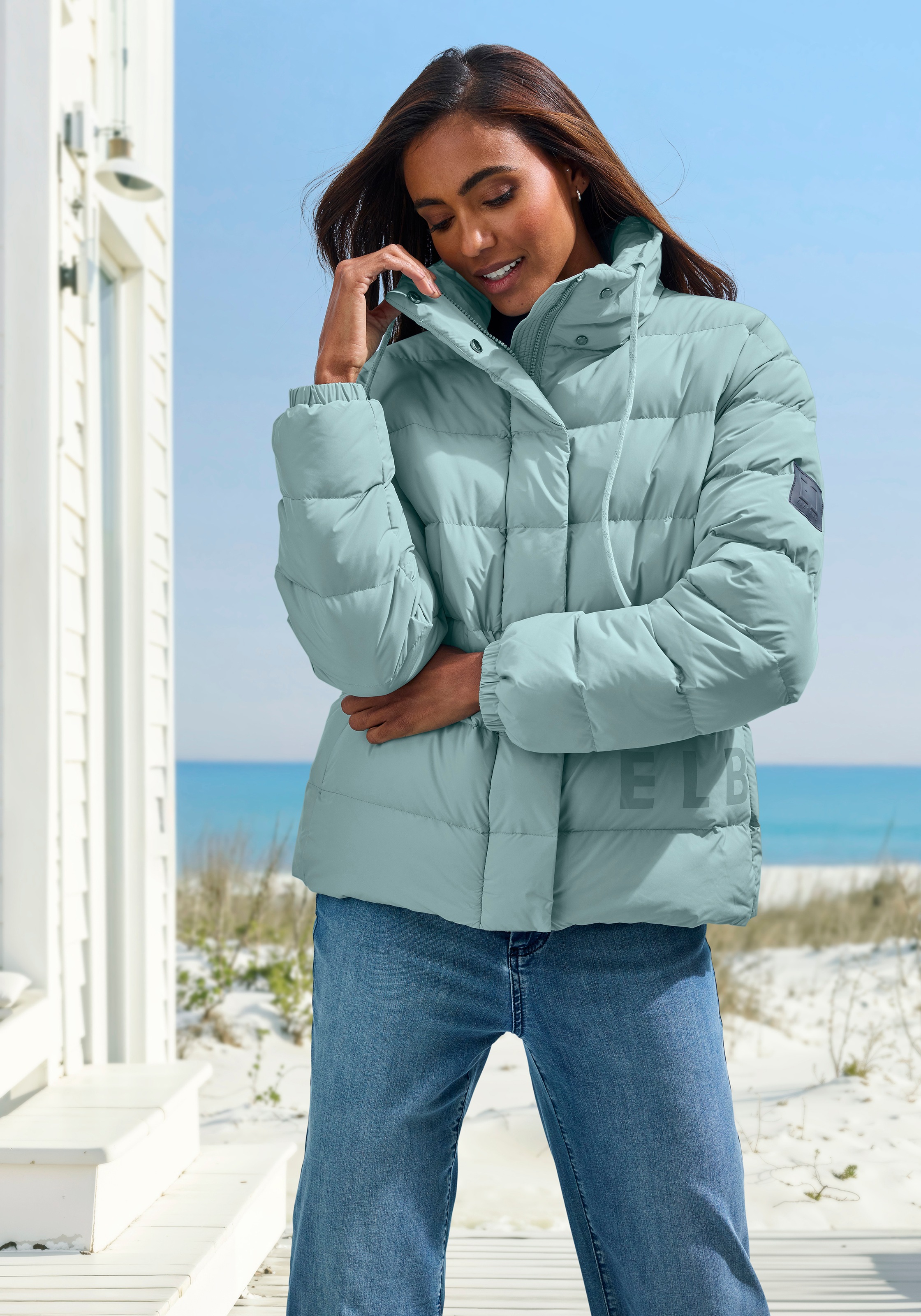 Elbsand Steppjacke, mit großem seitlichen Logo-Print